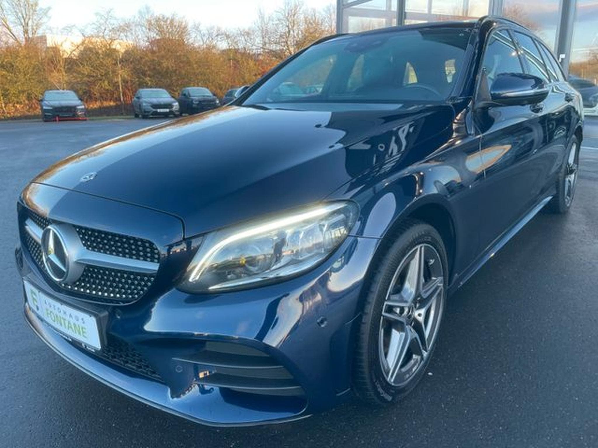 Mercedes C 300 C 300 e T AMG AHK Key 360° ACC Alcantara Multi (2021) - Foto 3