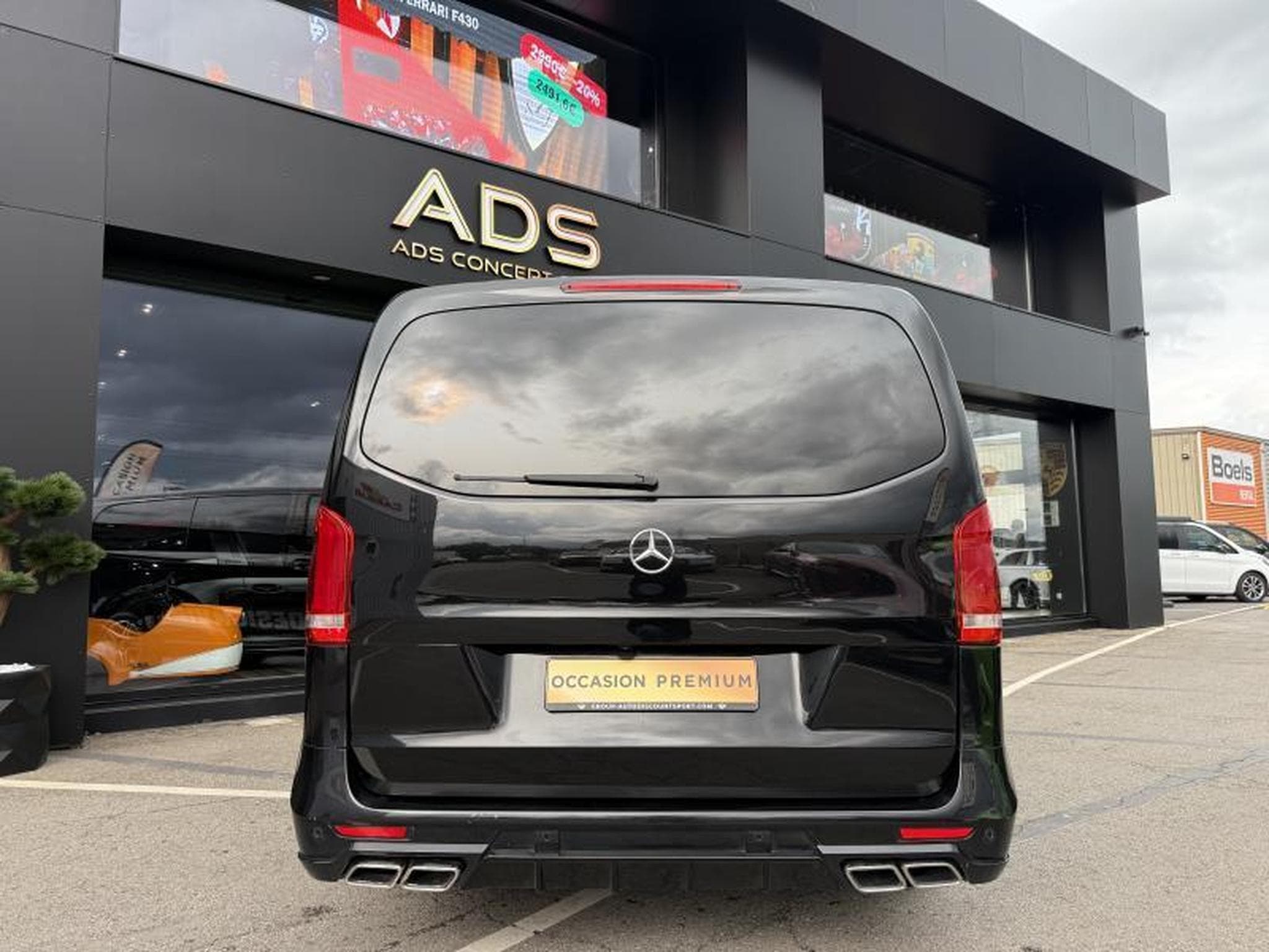 Mercedes Vito Vito Pack AMG + VIP Rouge extr (2021) - Photo 4