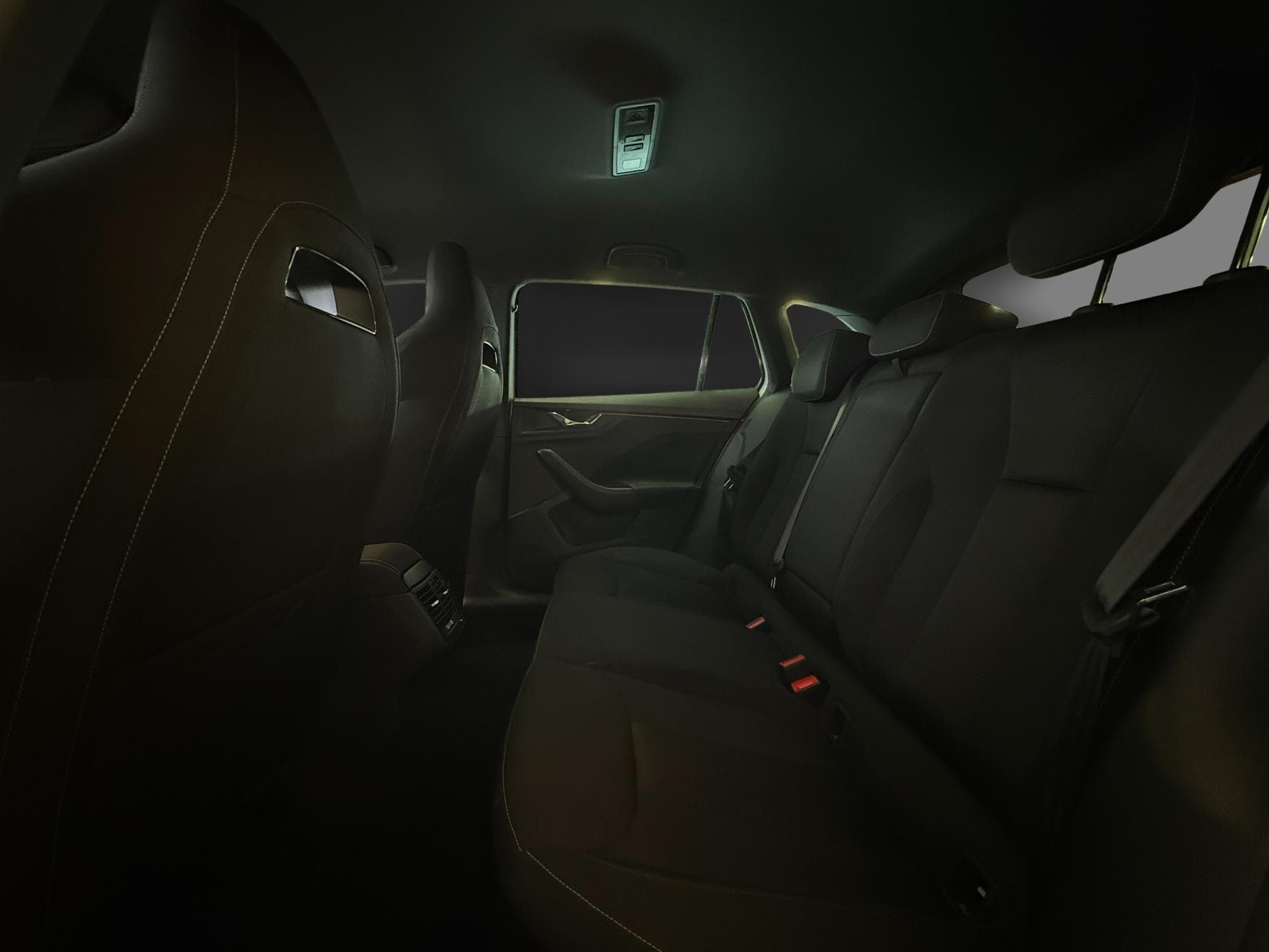 Skoda Scala 1.5TSi 150 DSG Selection - Pack hiver (2024) - Foto 10