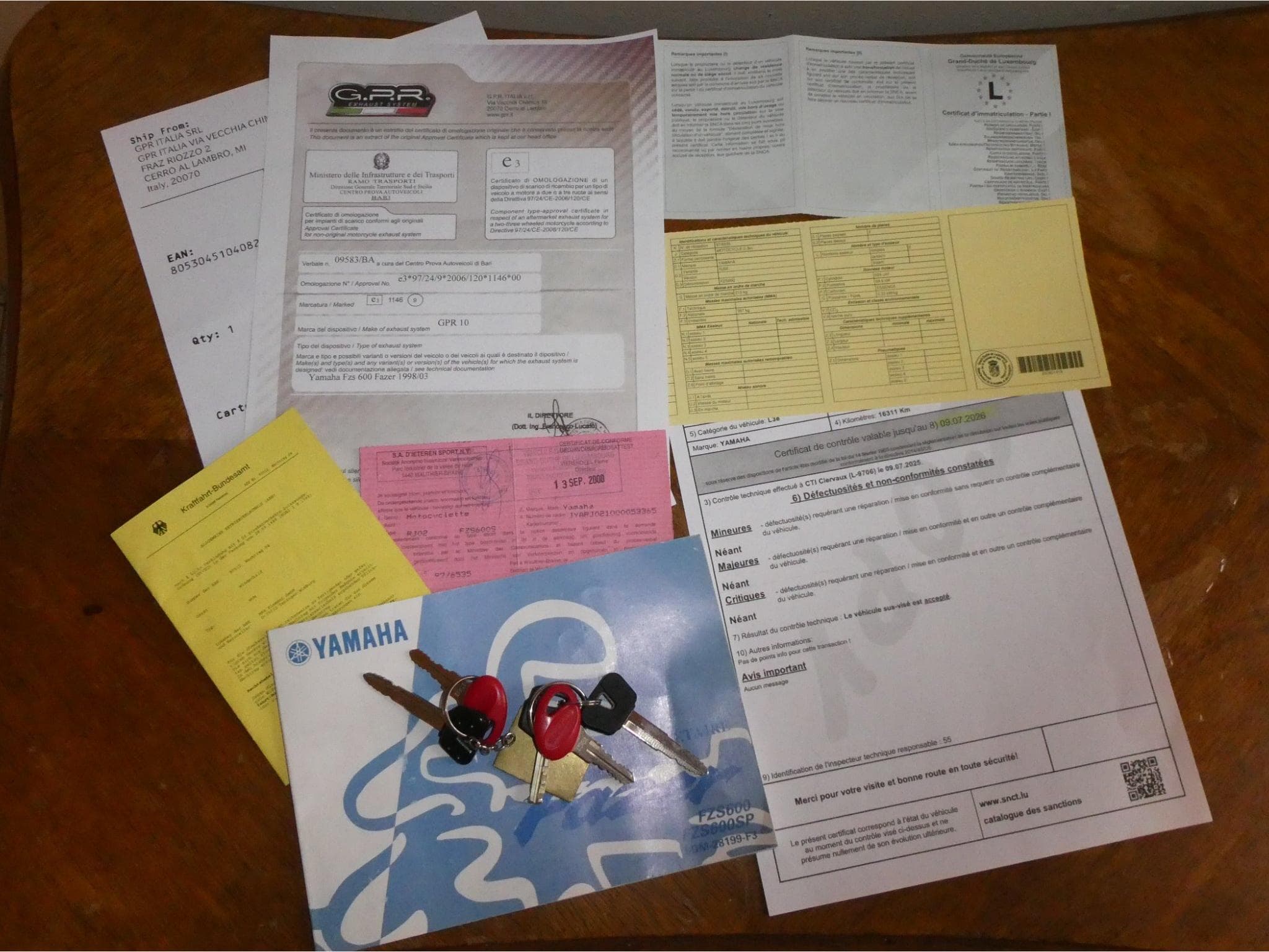 Yamaha FZS FAZER 600 (2000) - Foto 3