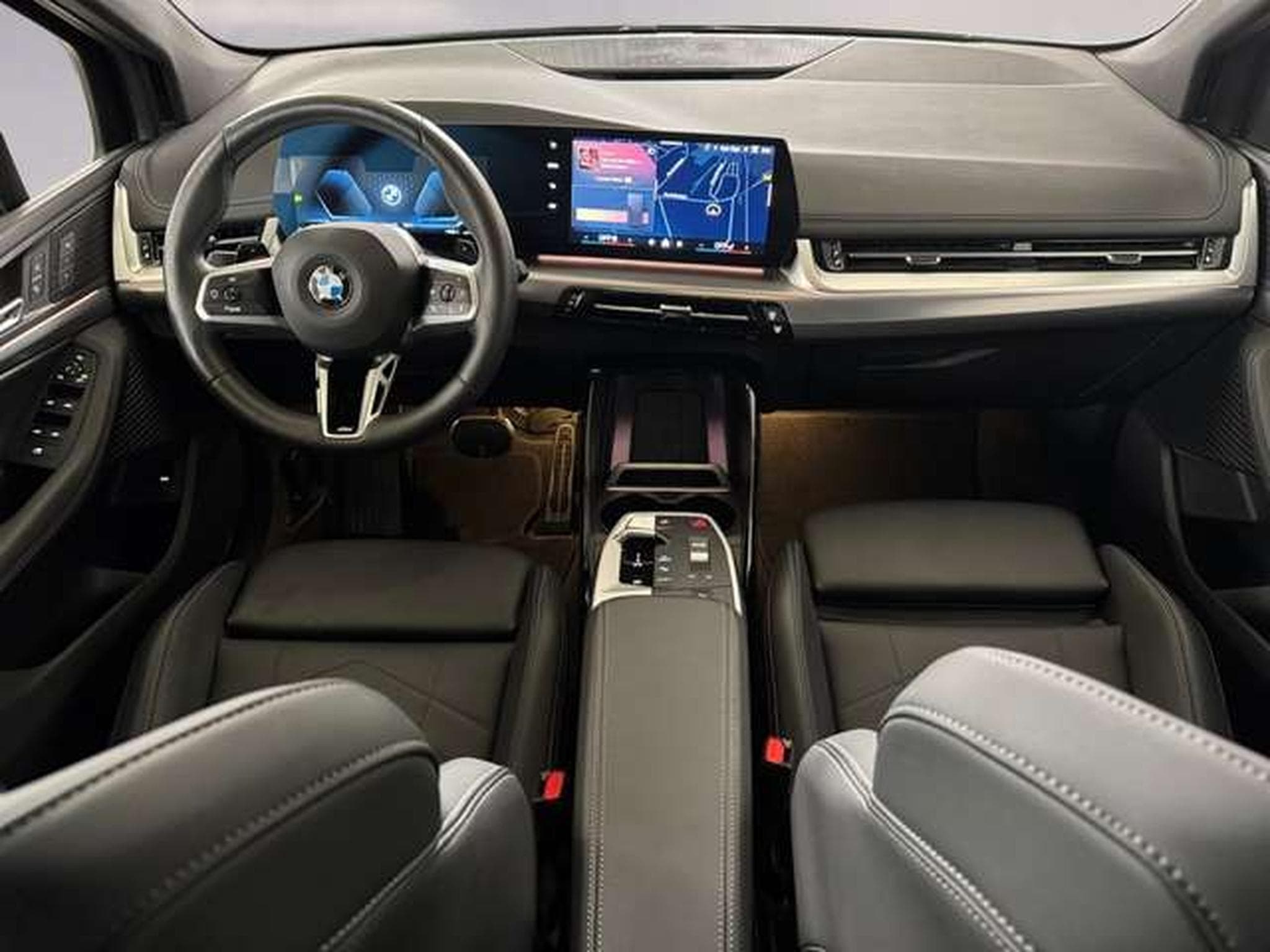 BMW 216 i DAB LED (2025) - Foto 12