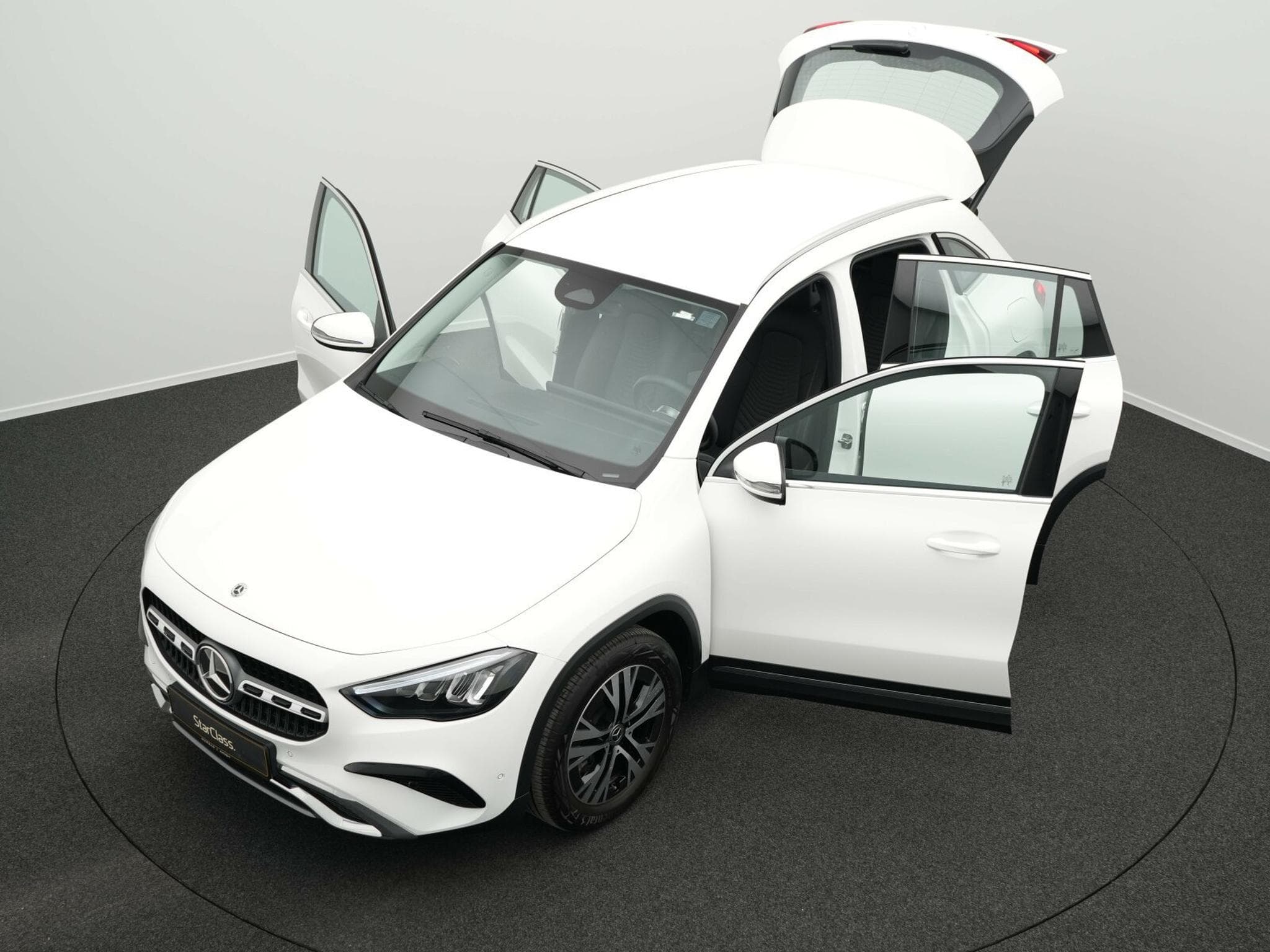 Mercedes GLA 220 d 4MATIC Progressive AHK+EasyPack+Kamera (2024) - Photo 14
