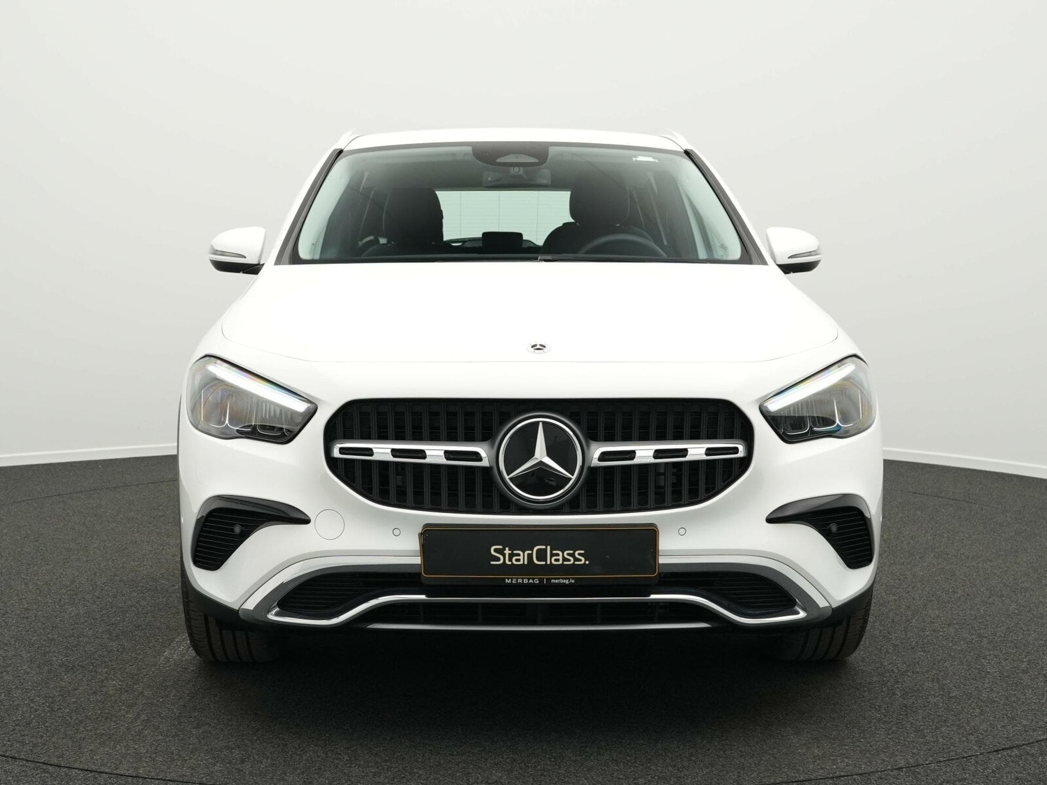 Mercedes GLA 220 d 4MATIC Progressive AHK+EasyPack+Kamera (2024) - Photo 2