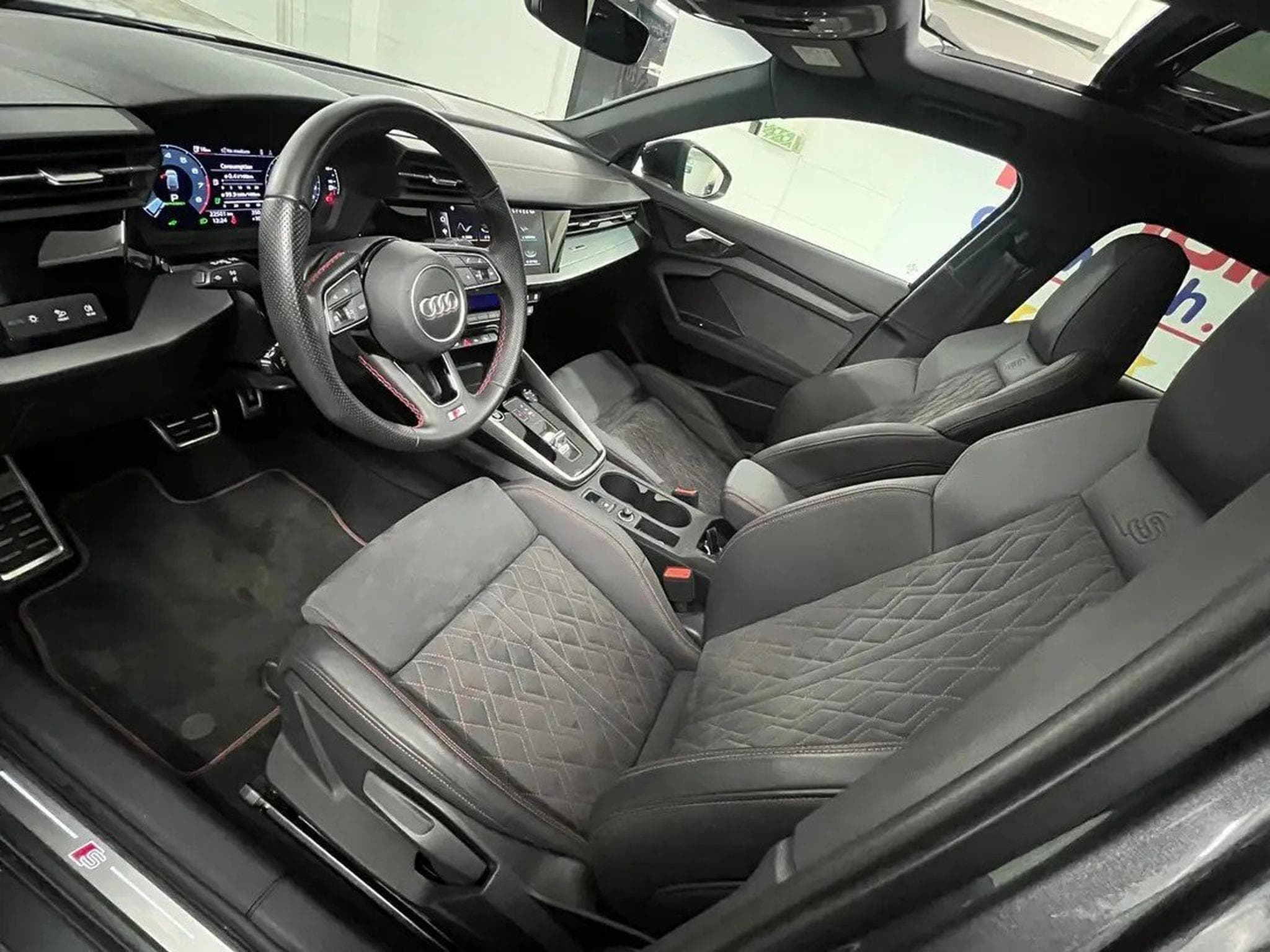 Audi A3 245 COMPETITION S TRONIC 6 (2024) - Foto 6