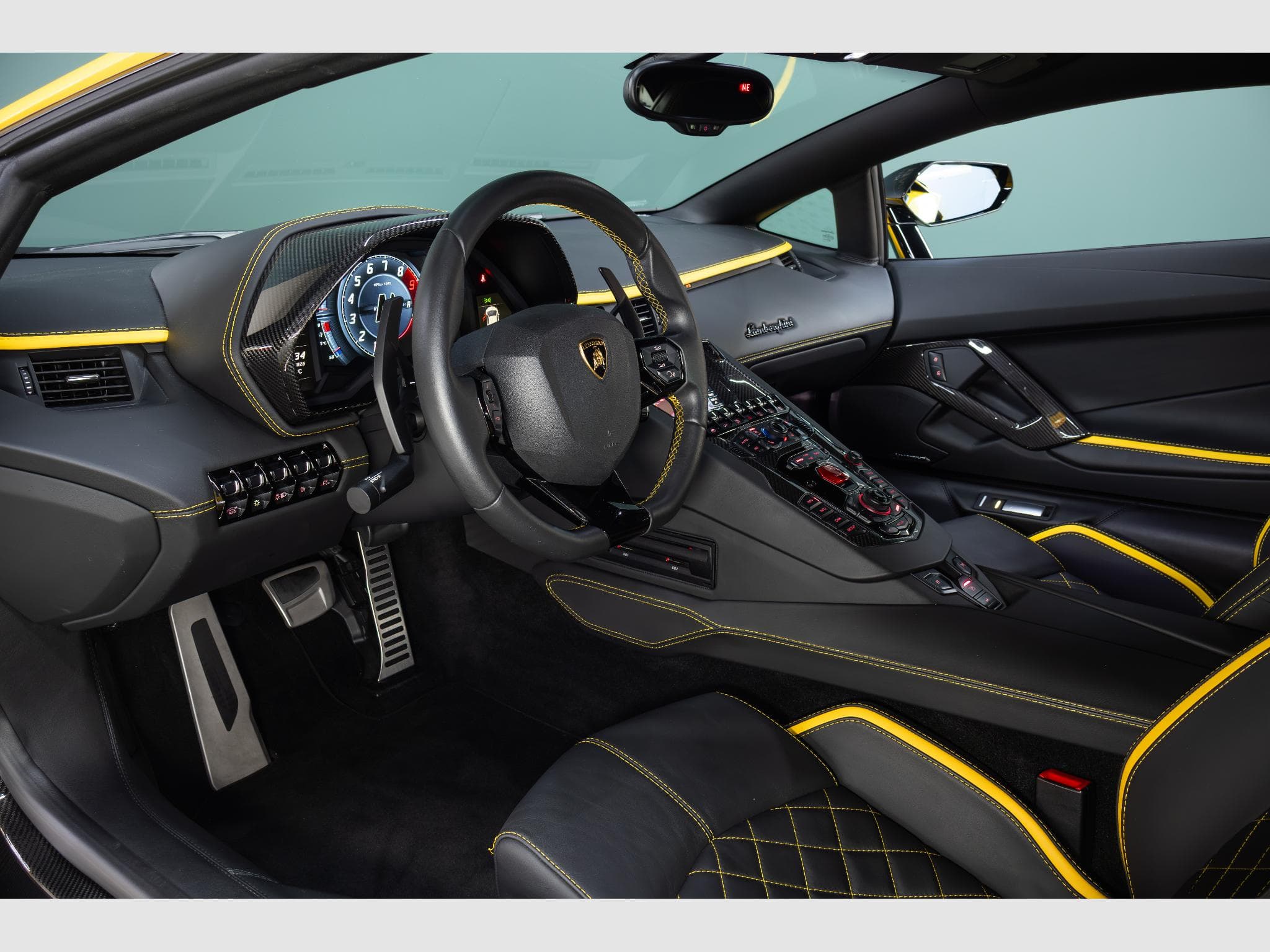 Lamborghini Aventador S LP 740-4 | 1st Hand | Carplay | VAT (2017) - Photo 10