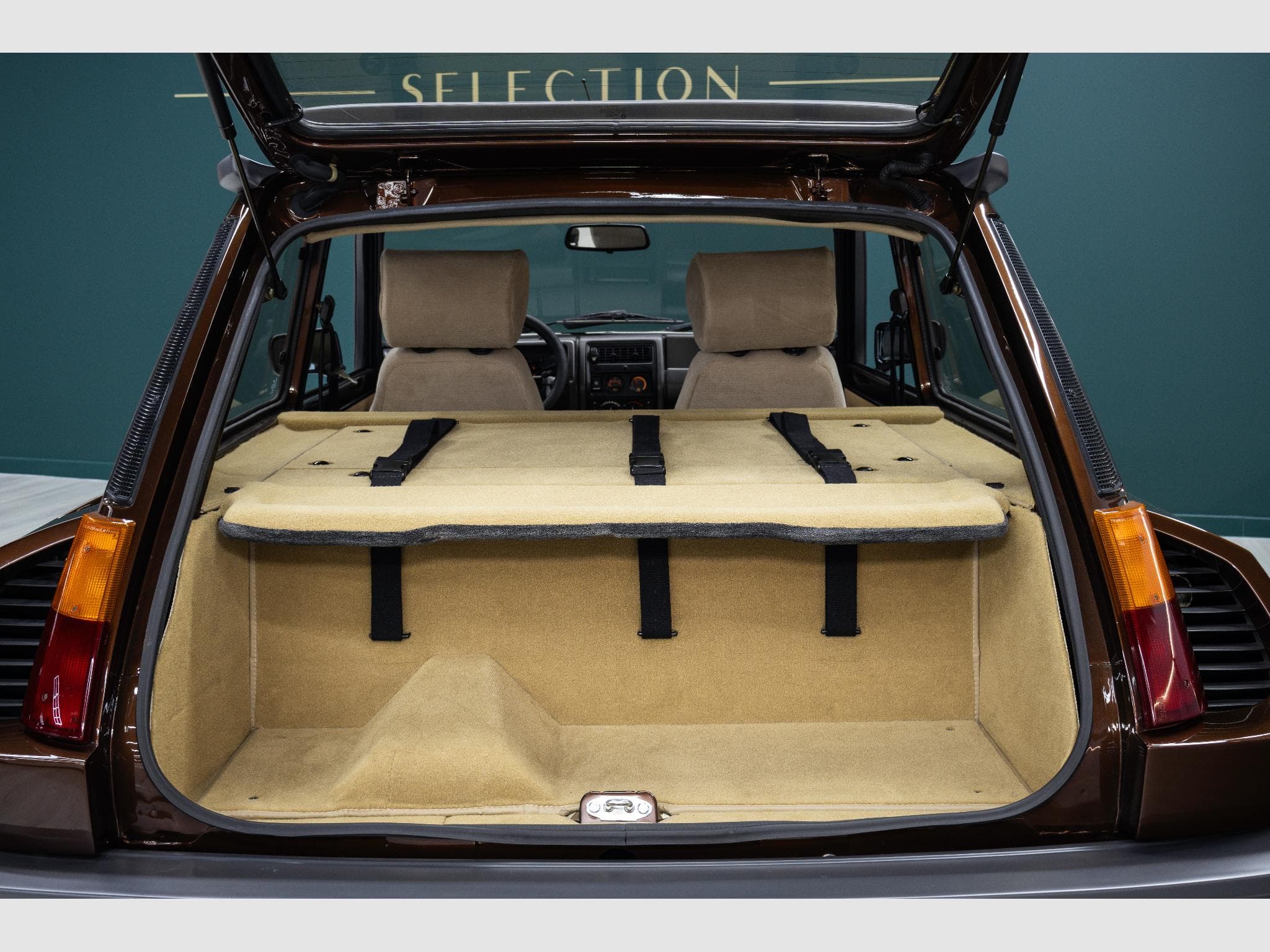 Renault R5 TURBO 2 *FULLY RESTORED* (1983) - Foto 15