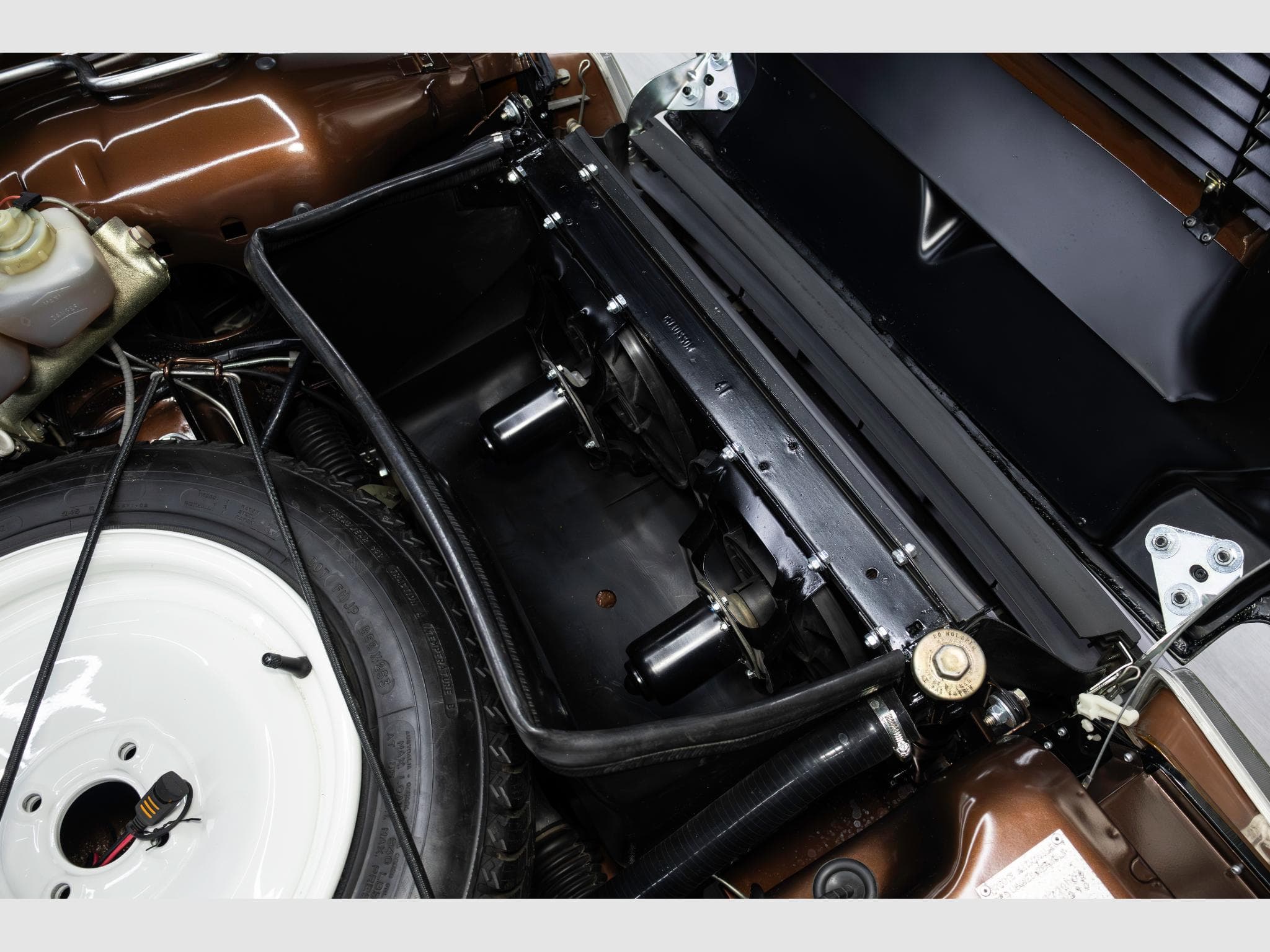 Renault R5 TURBO 2 *FULLY RESTORED* (1983) - Foto 22