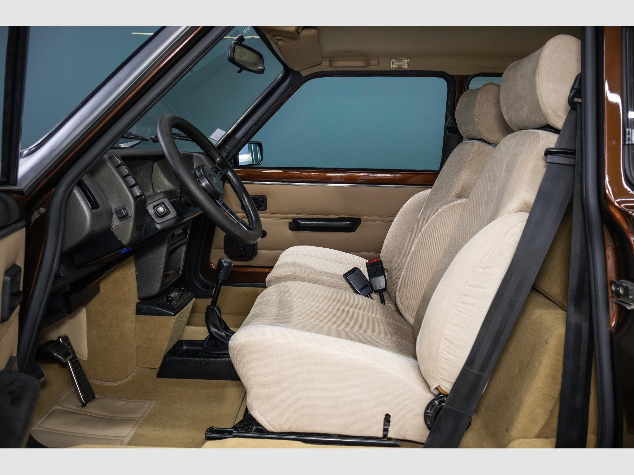 Renault R5 TURBO 2 *FULLY RESTORED* (1983) - Foto 12
