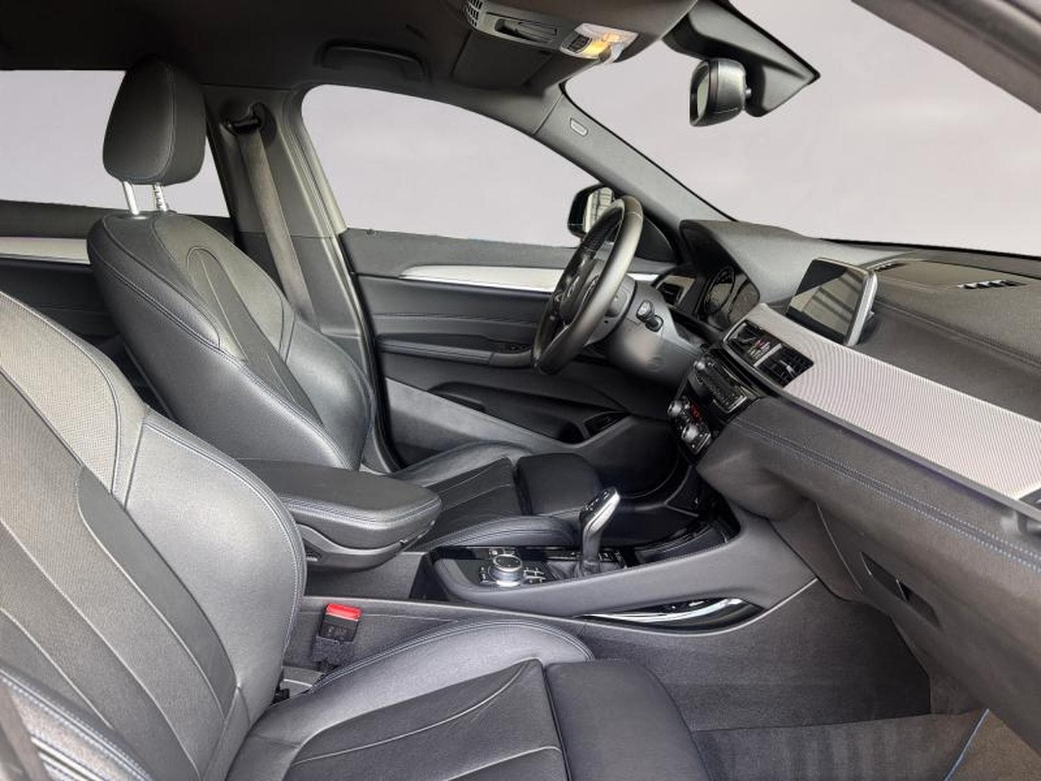 BMW X2 X2 sDrive18d Kit M Sport (2018) - Foto 11