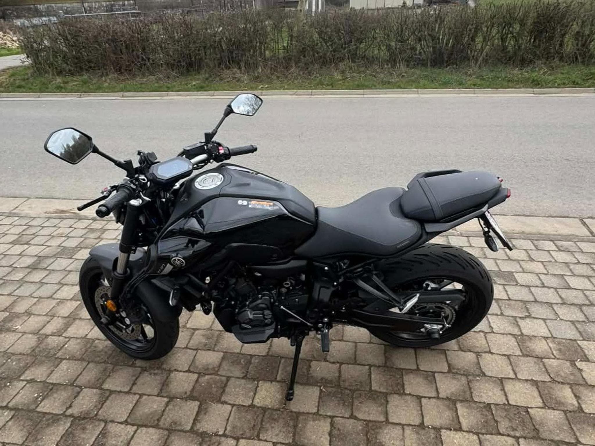 Yamaha MT07 PURE (2024) - Foto 4