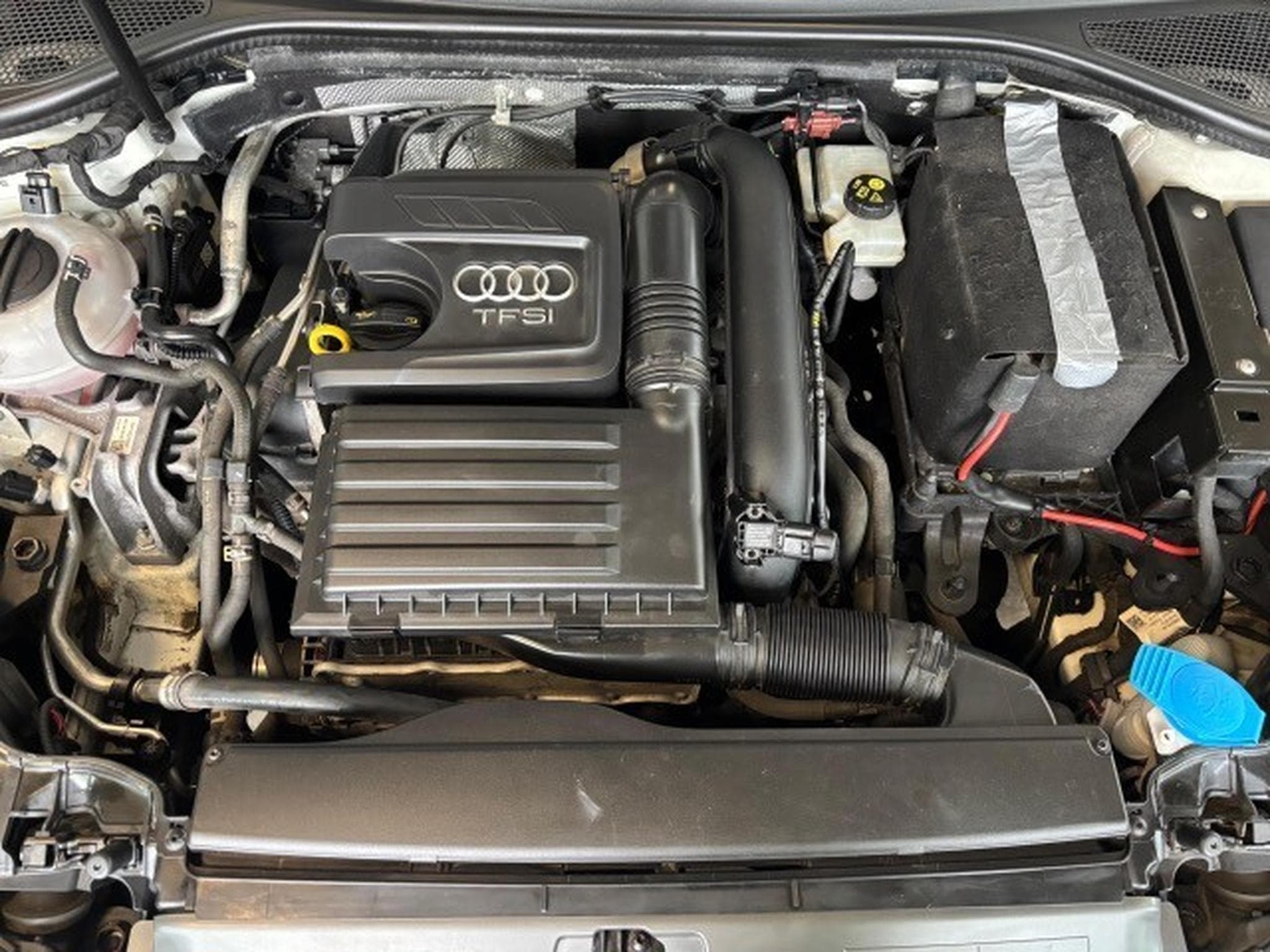 Audi A3 Sportback ambiente (2015) - Photo 16