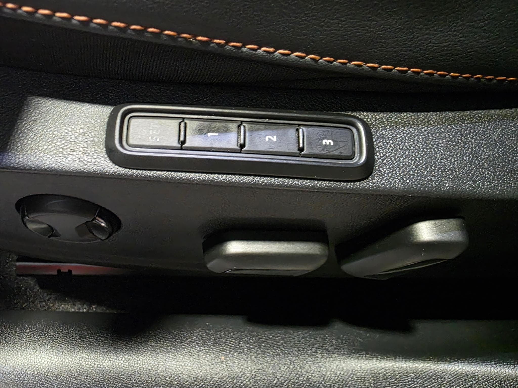 Cupra Formentor 1.4 e-Hybrid VZ 215cv (2027) - Photo 3