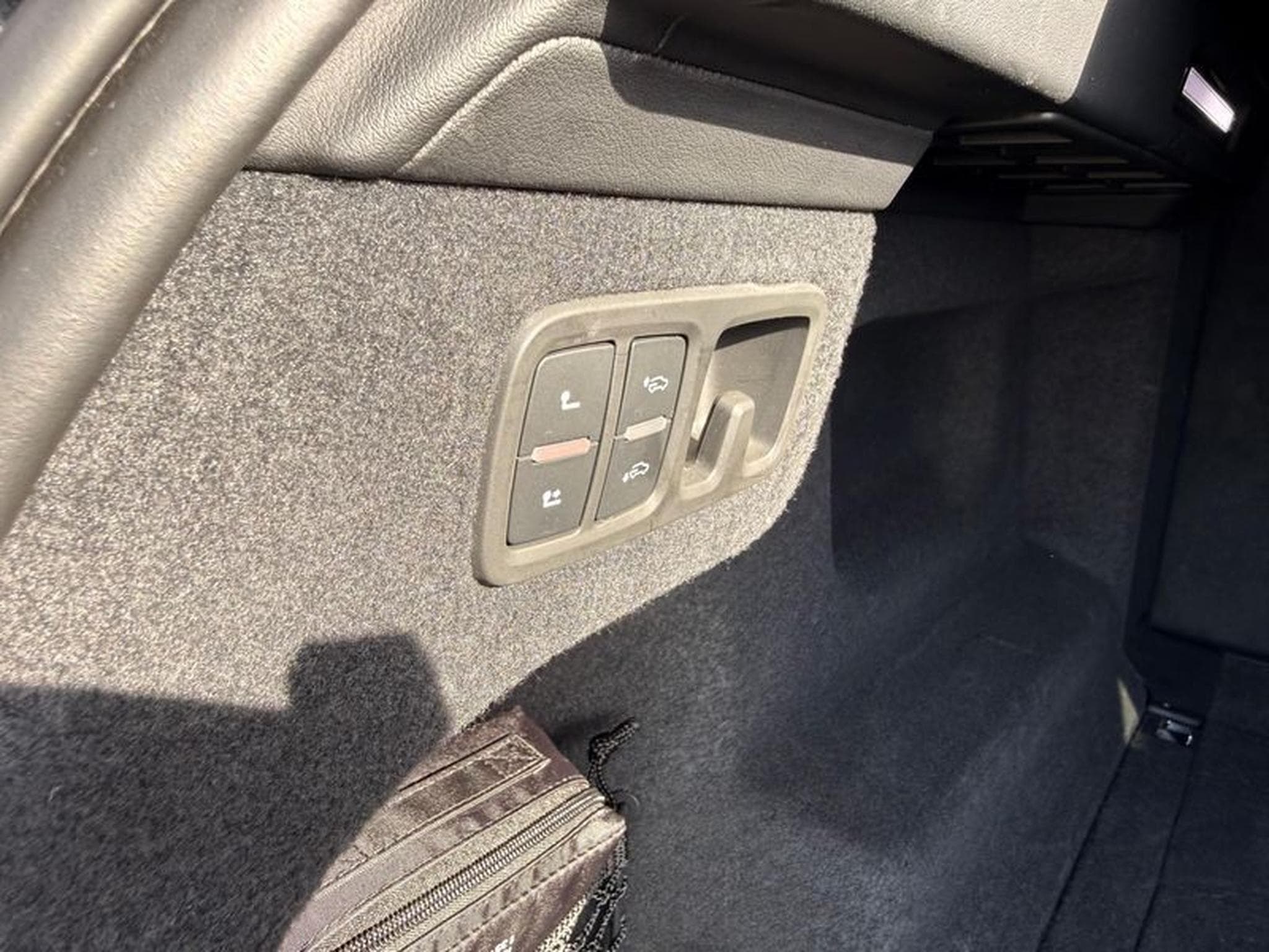 Lamborghini Urus (2021) - Foto 13