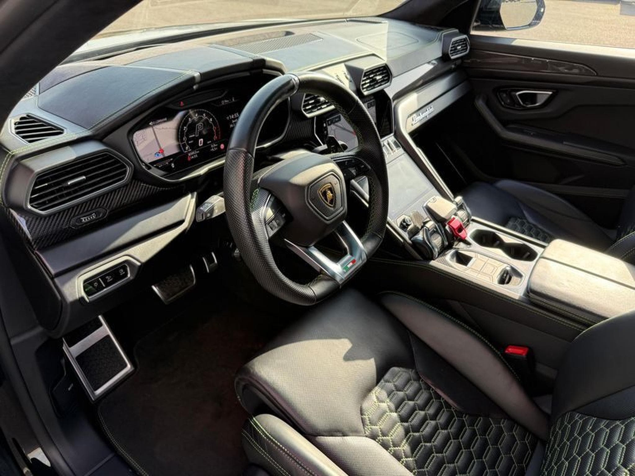 Lamborghini Urus (2021) - Foto 15