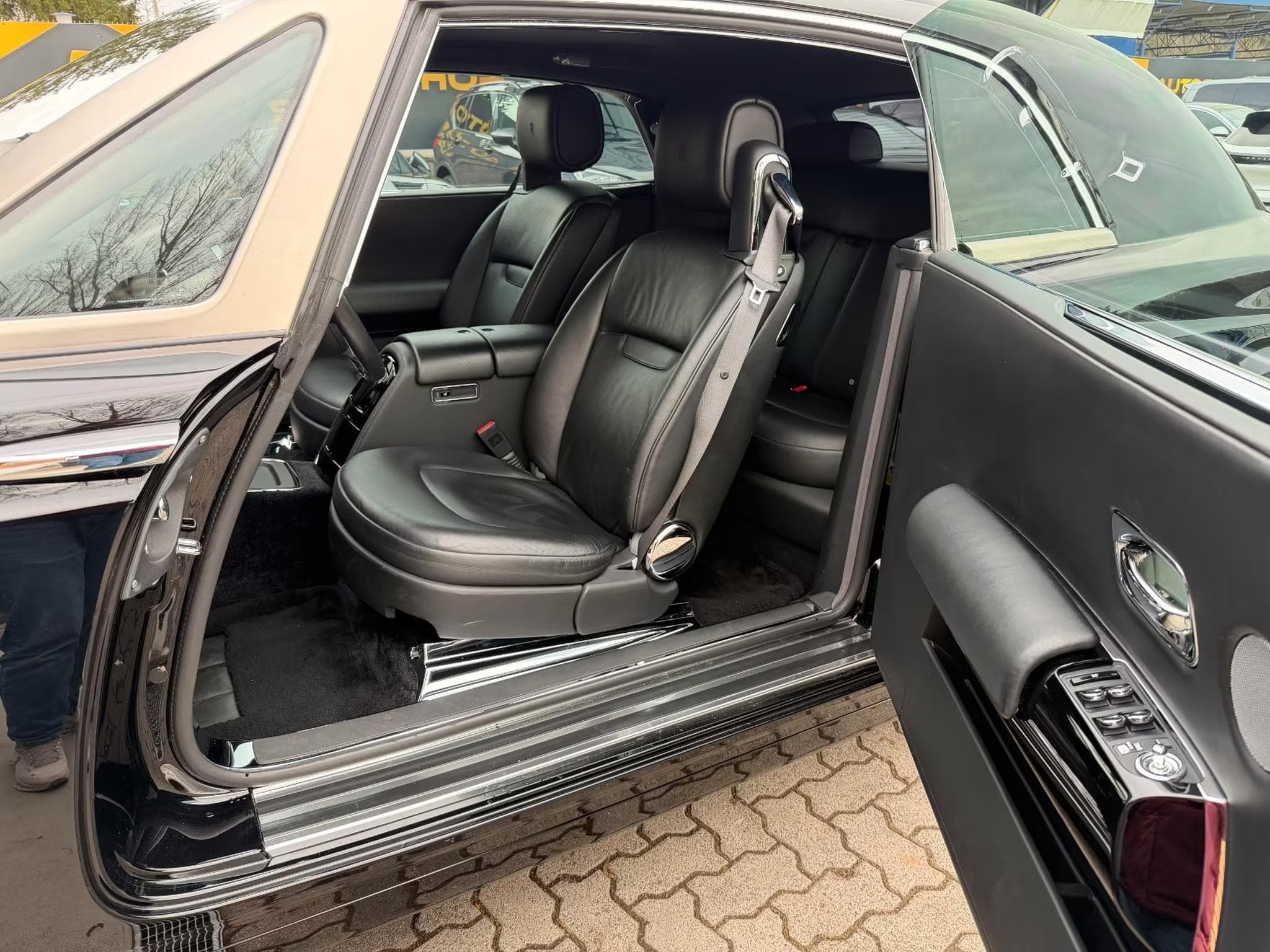 Rolls-Royce Phantom Coupé (2020) - Foto 11