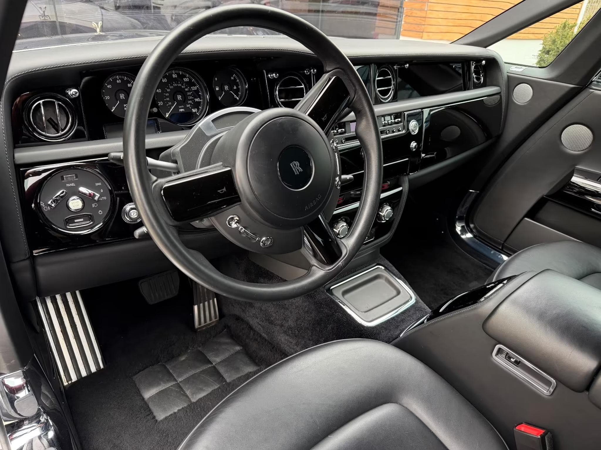 Rolls-Royce Phantom Coupé (2020) - Foto 14