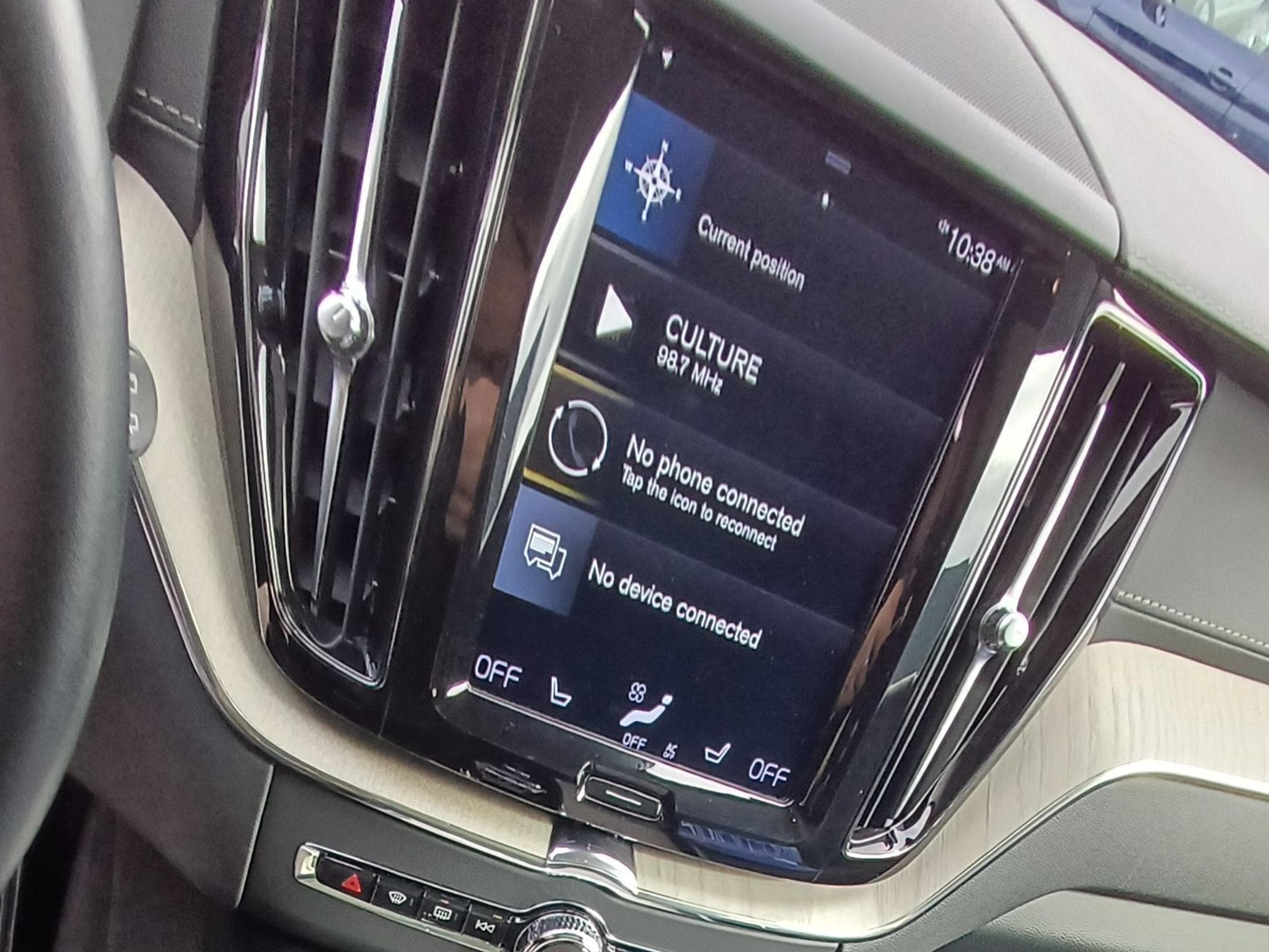 Volvo XC60 B4 AWD INSCRIPTION - Hybrid/Diesel (2020) - Foto 7