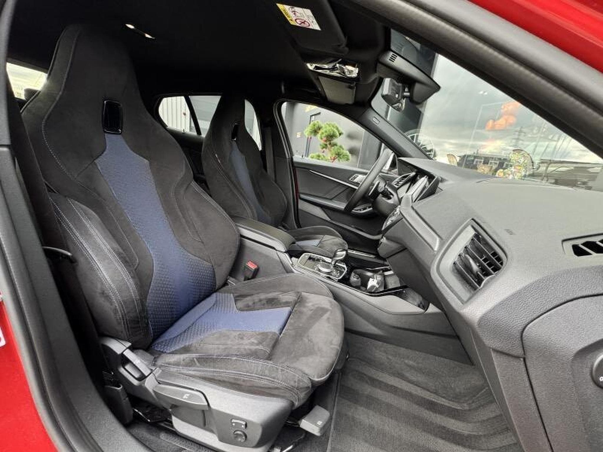 BMW 118 D pack M 2.0L 150CV (2021) - Photo 9