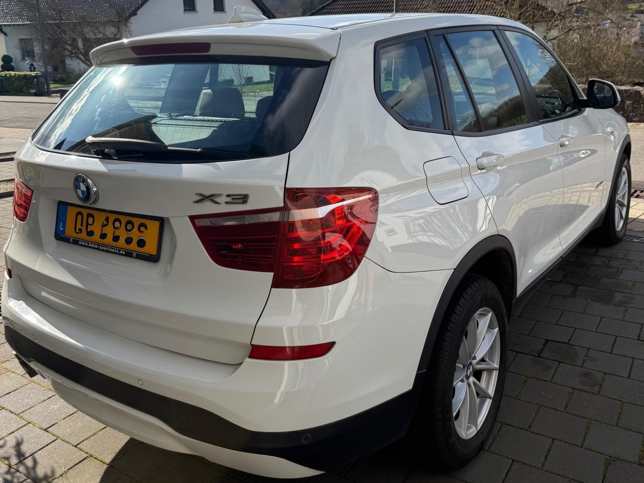 BMW X3 30d xDrive 258 CH (2014) - Photo 3