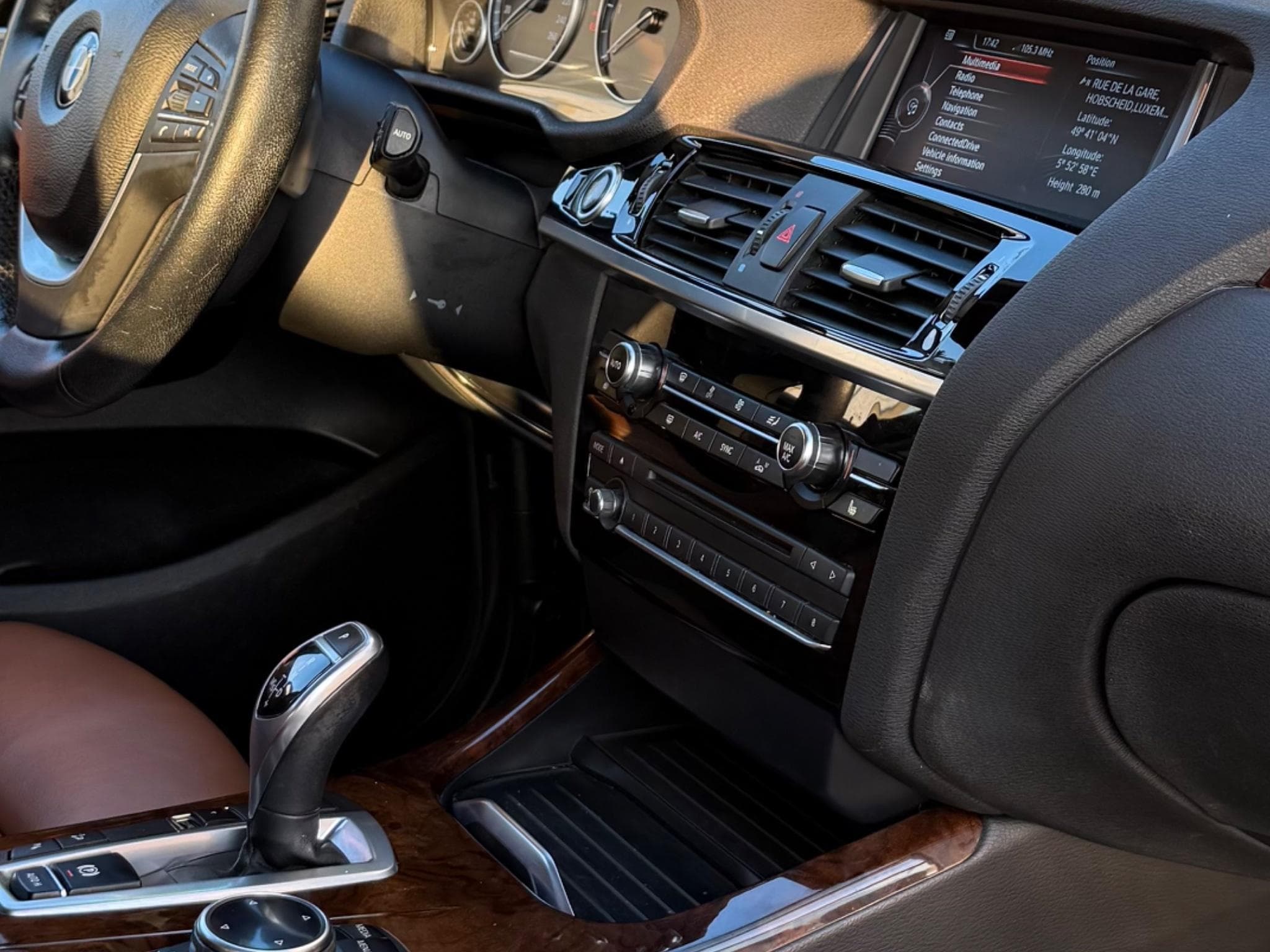 BMW X3 30d xDrive 258 CH (2014) - Photo 5