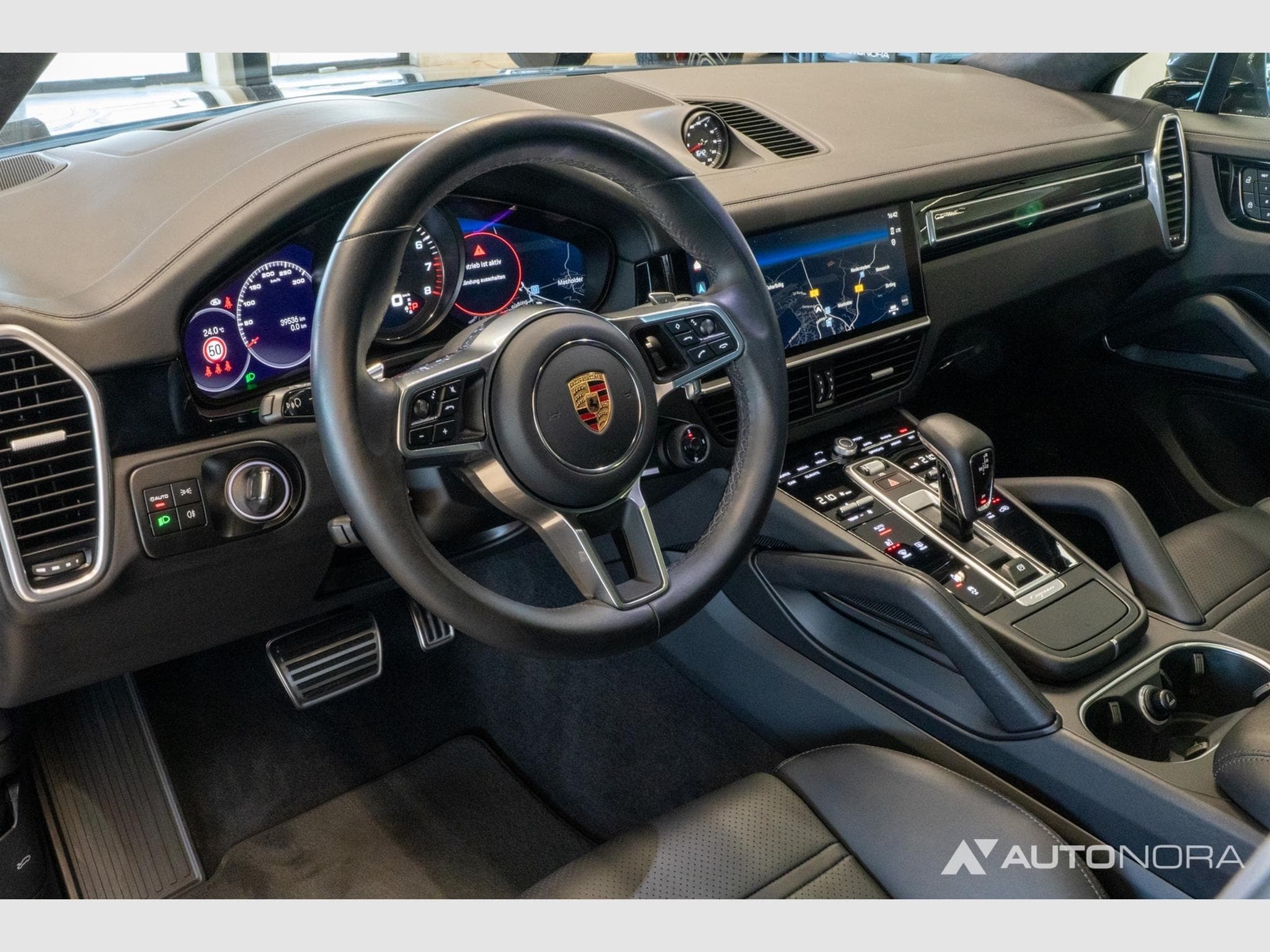Porsche Cayenne Coupé GTS (2023) - Photo 13