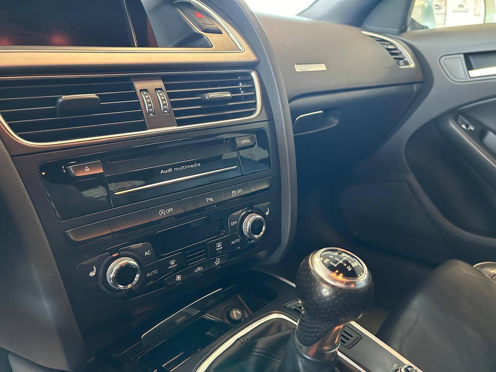 Audi A5 2.0 TDI S-Line Sportback (2014) - Foto 9