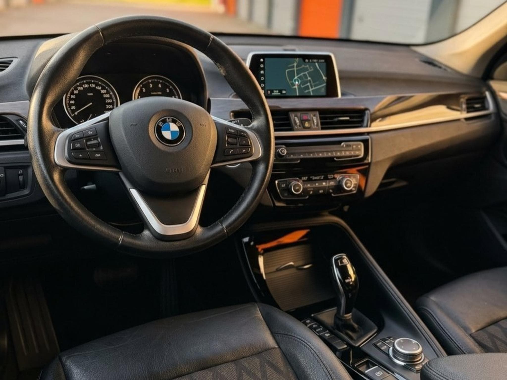 BMW X1 sDrive20i xLine (2019) - Foto 2