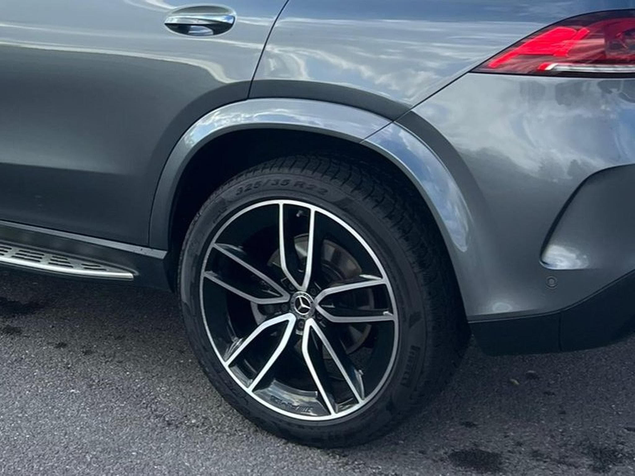 Mercedes GLE 400 AMG Line (2021) - Foto 6