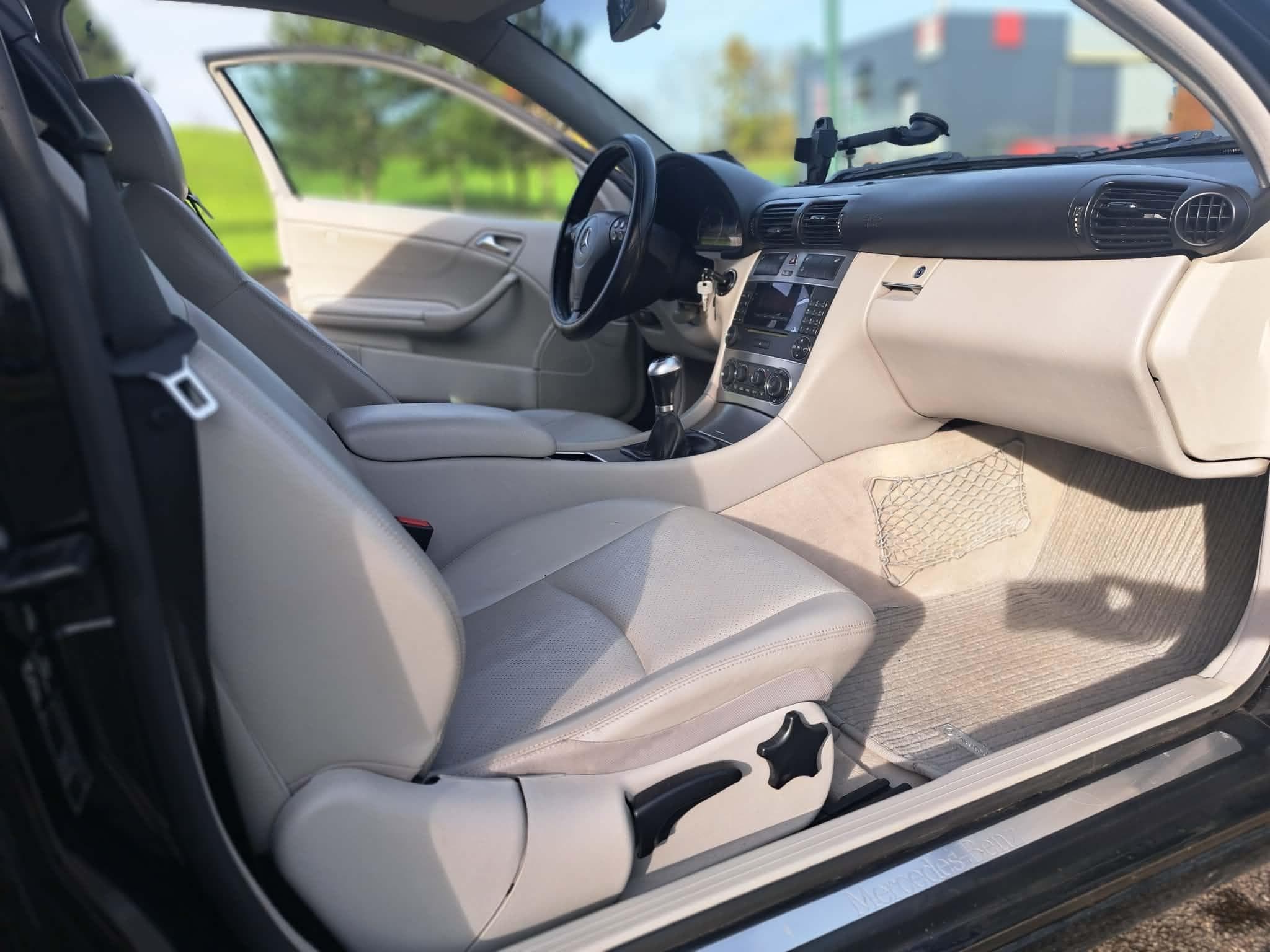 Mercedes C 200 sport (2004) - Foto 6