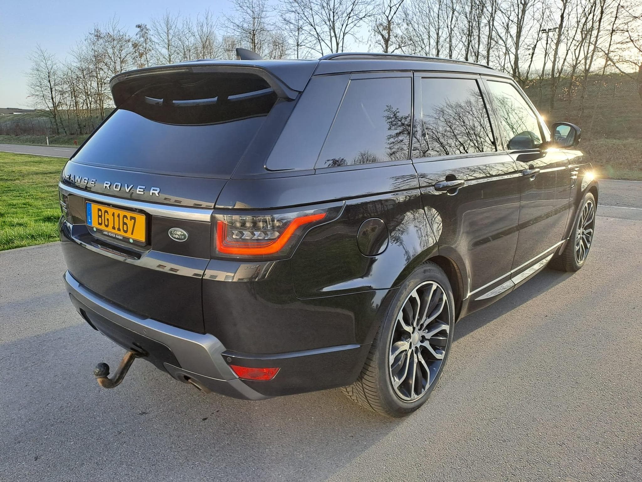 Land-Rover Range Rover Sport HSE (2018) - Foto 3