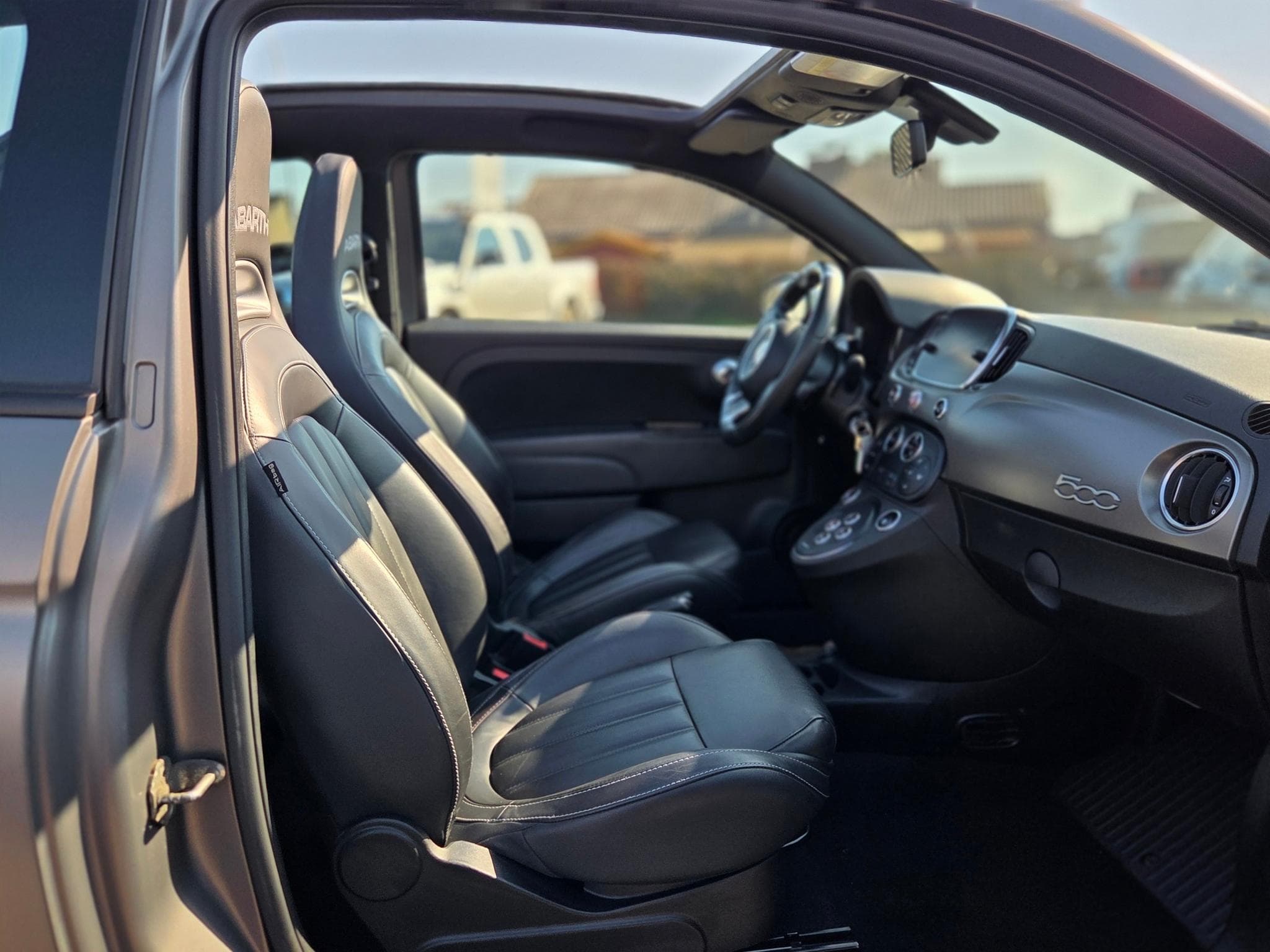 Abarth 500 CAB TURISMO 165 CV (2020) - Foto 6
