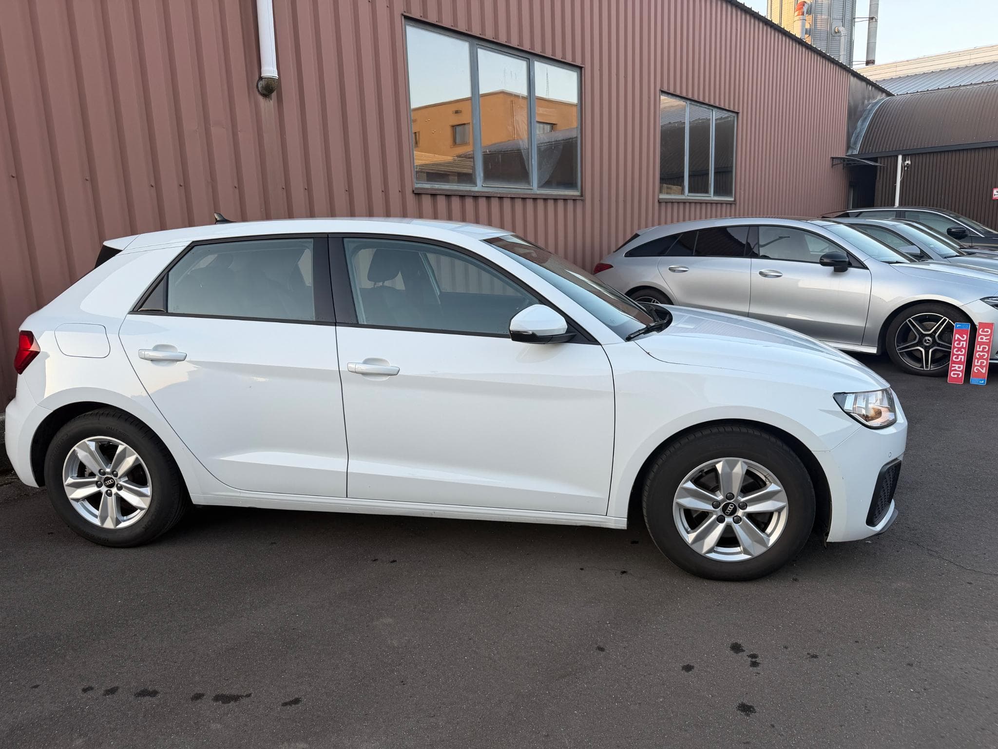 Audi A1 30 TFSI 110CH S-Tronic Sportbach (2021) - Foto 1