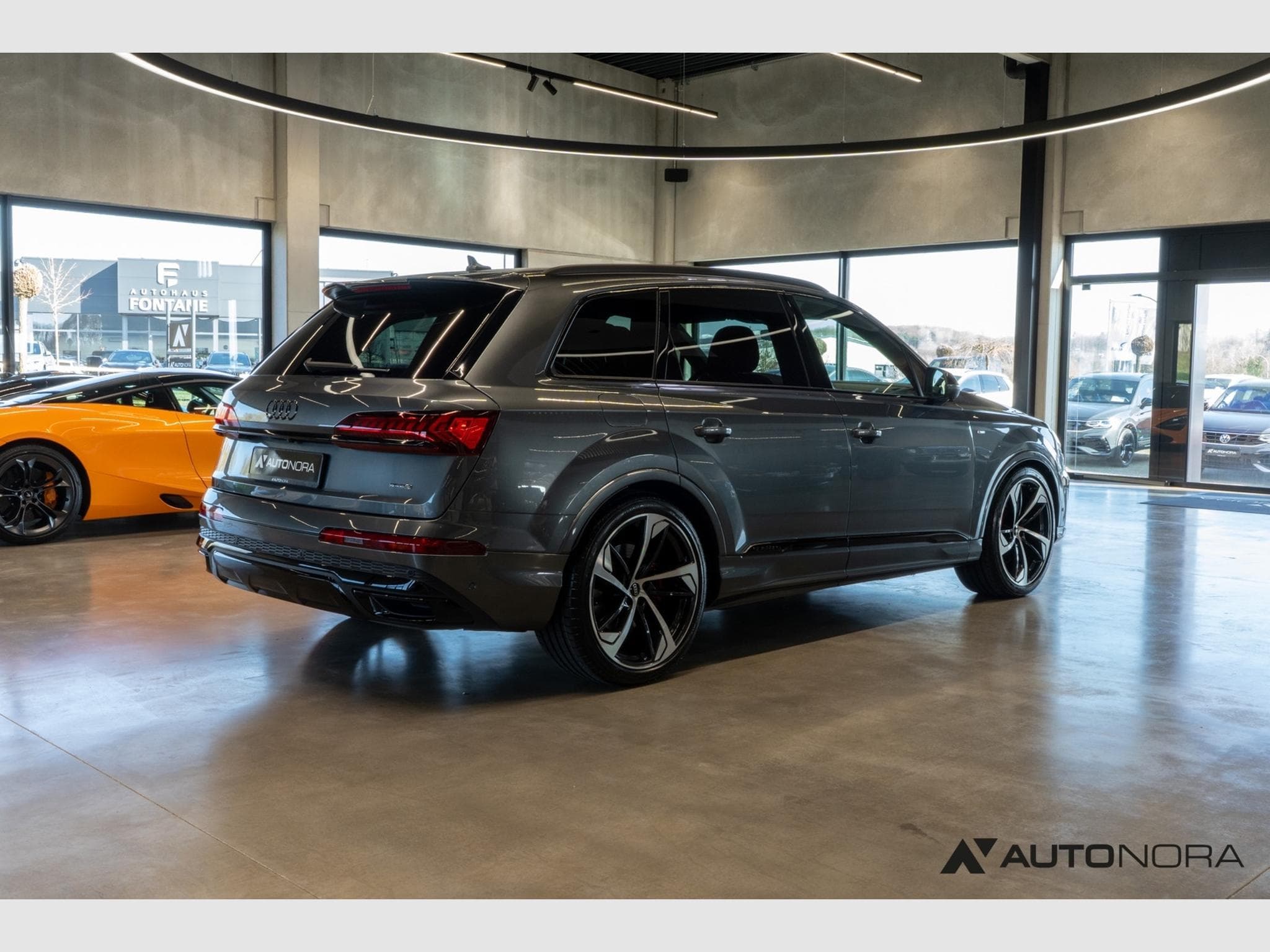 Audi Q7 Q7 60 TFSIe quattro S line (2021) - Foto 4