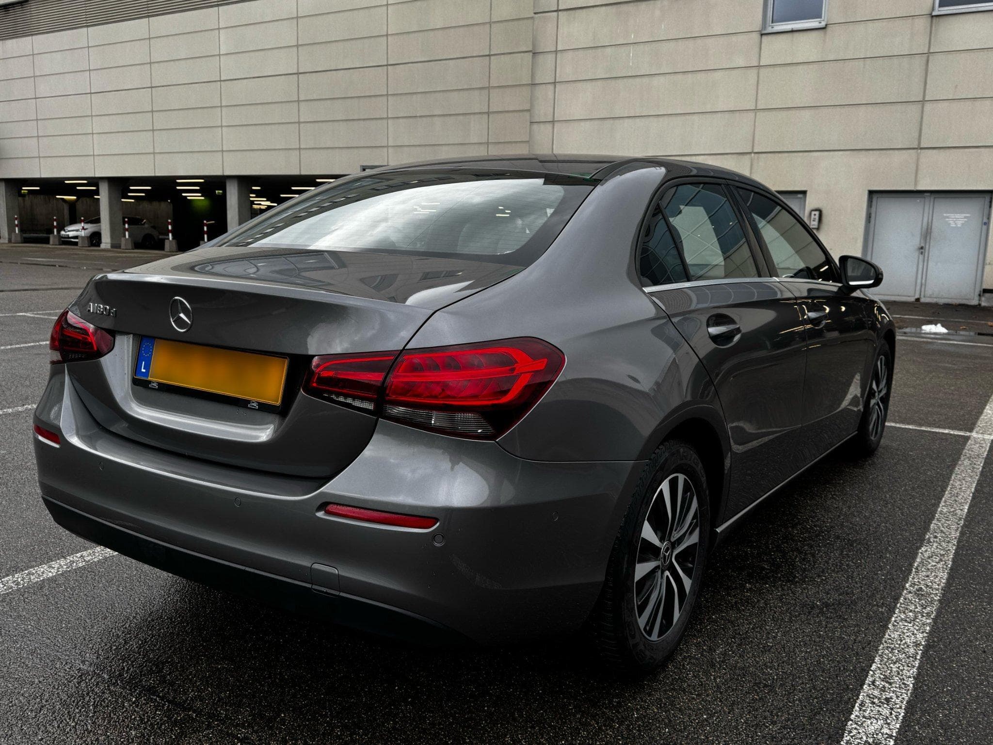 Mercedes 180 (2020) - Foto 3