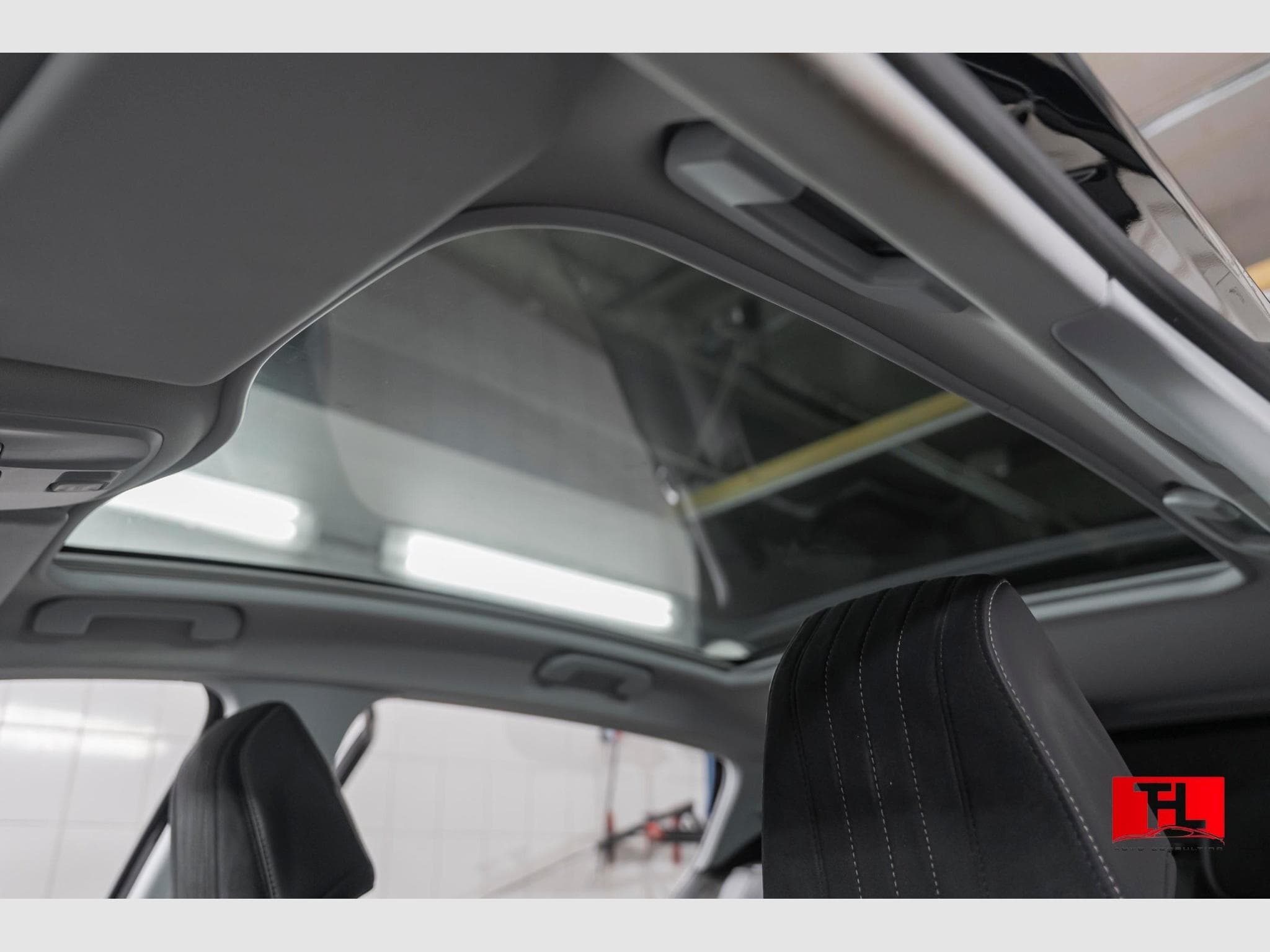 Peugeot 308 GT-Line 1.2 PureTech 1st Owner Full History (2016) - Foto 9