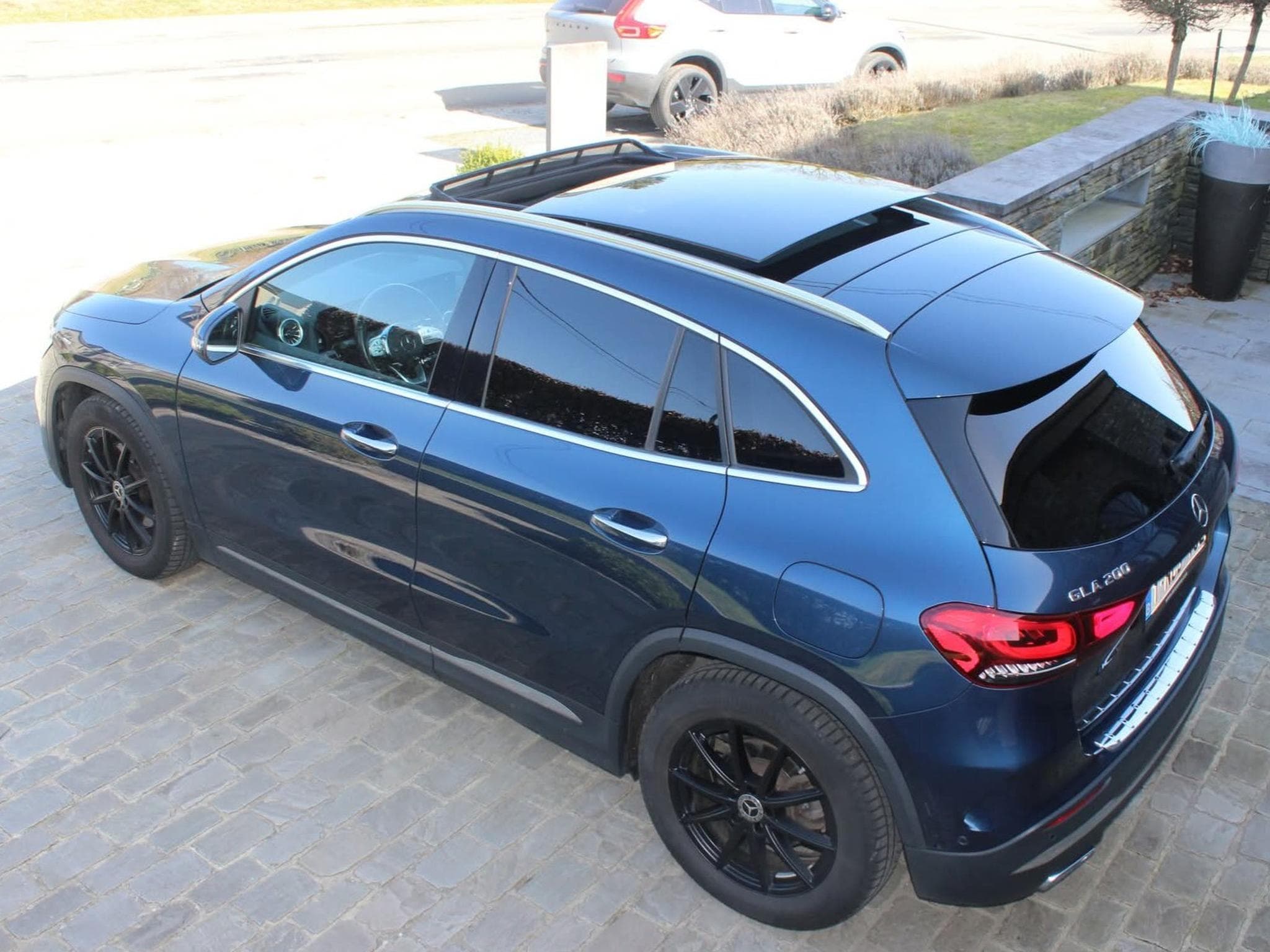 Mercedes GLA 200 AMG Line (2022) - Foto 3