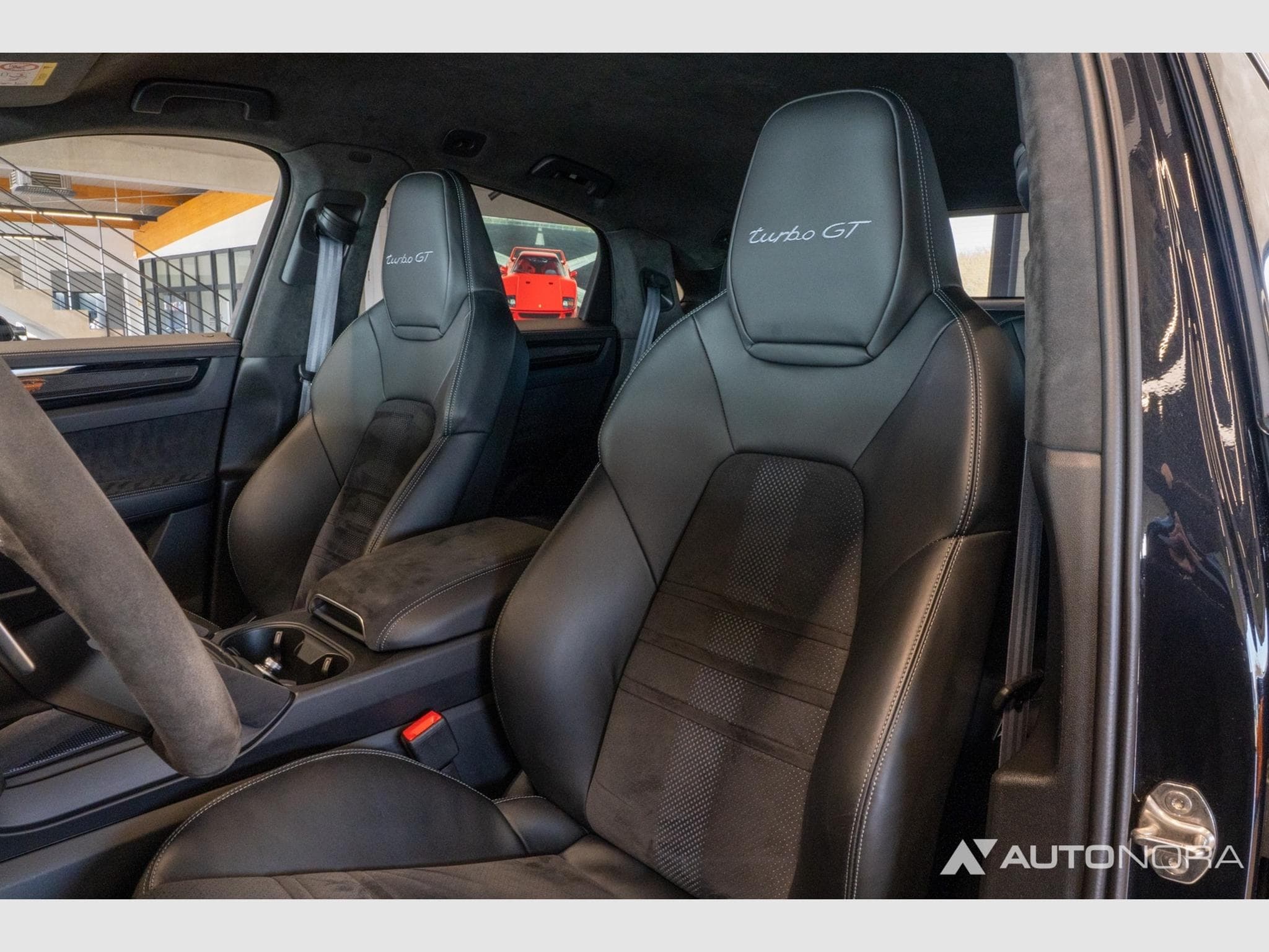 Porsche Cayenne Turbo GT (2022) - Foto 15