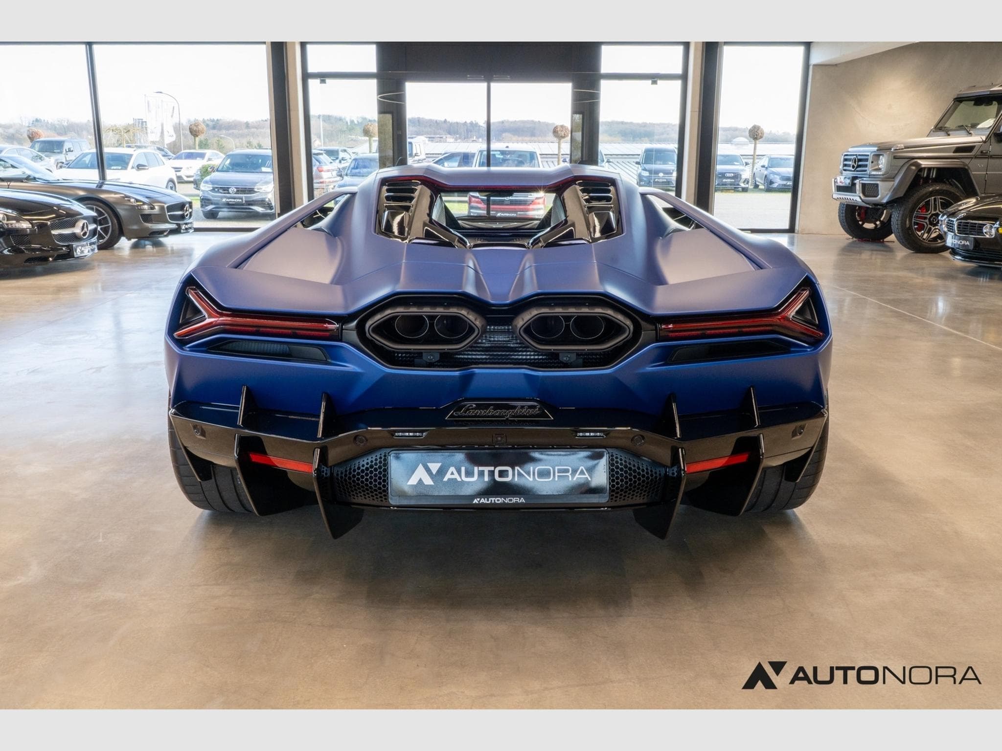 Lamborghini Revuelto (2024) - Photo 9
