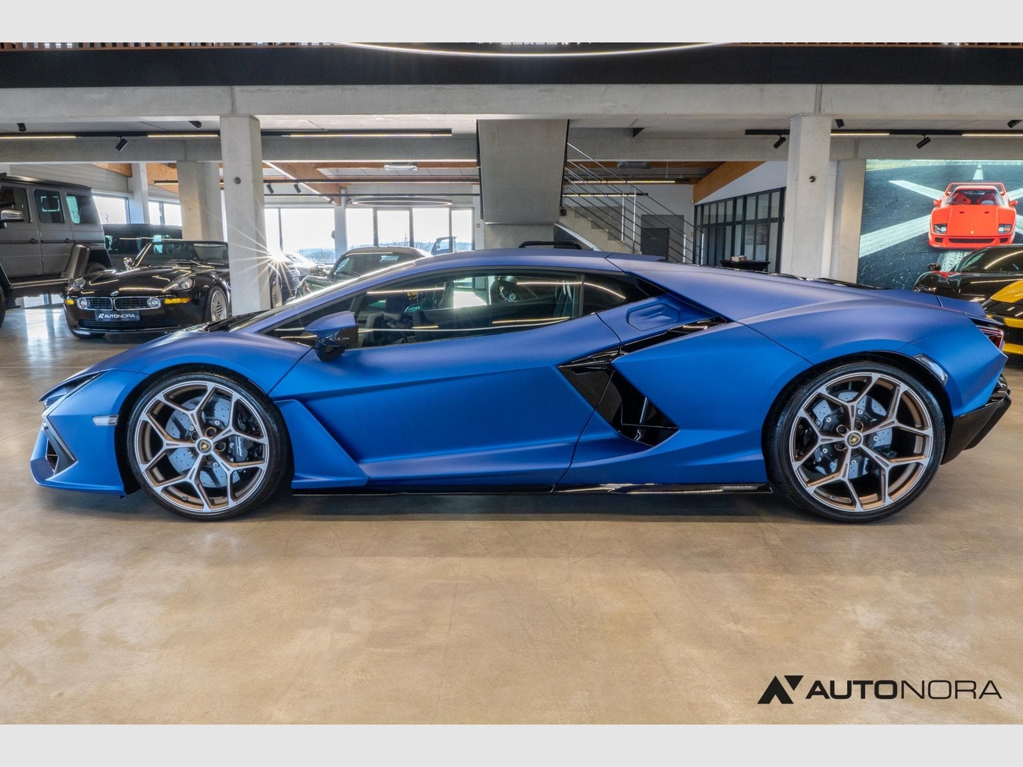 Lamborghini Revuelto (2024) - Photo 7