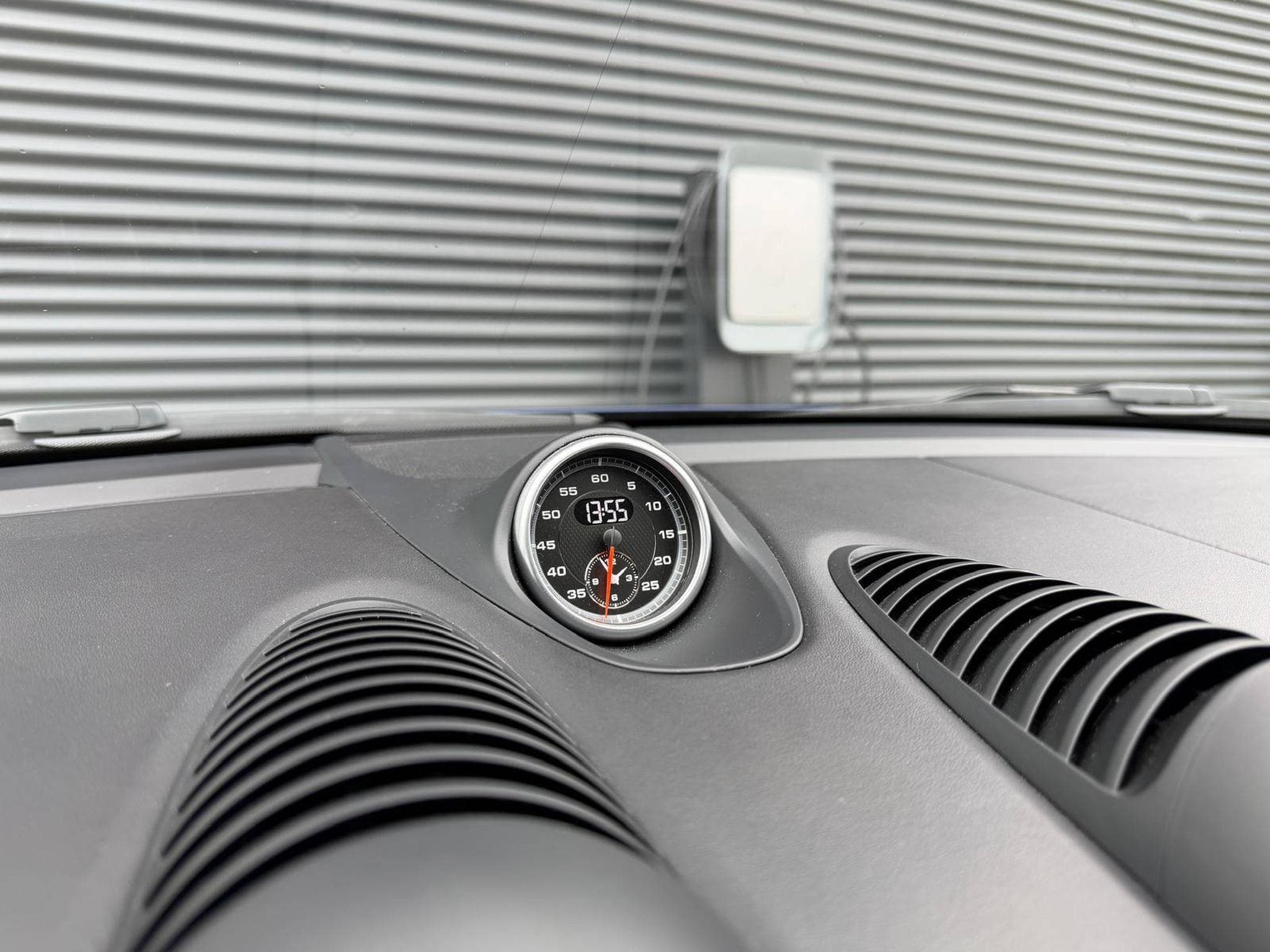 Porsche Boxster 4.0 GTS (2024) - Foto 8