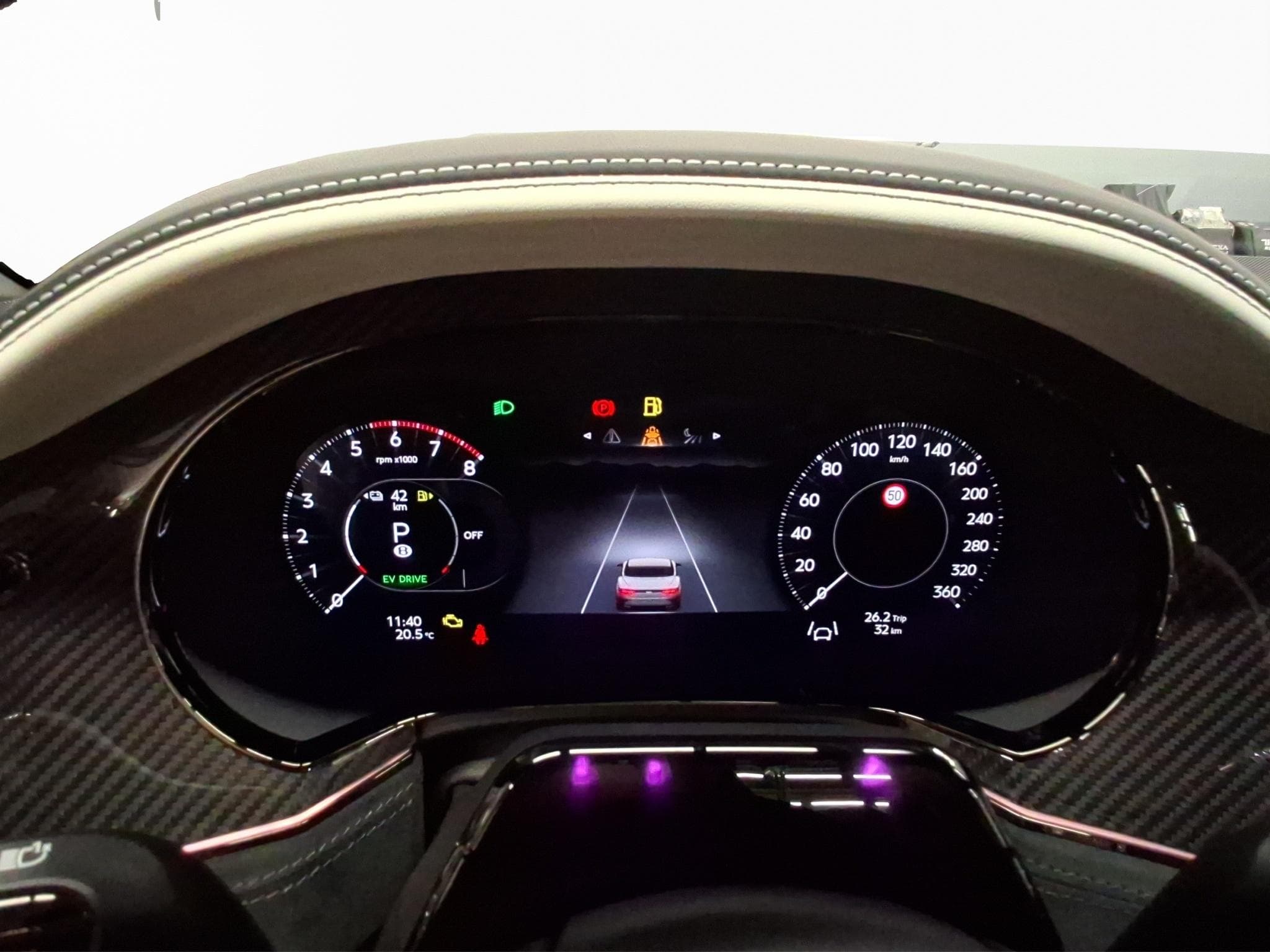 Bentley Continental GTC Speed (2026) - Photo 10