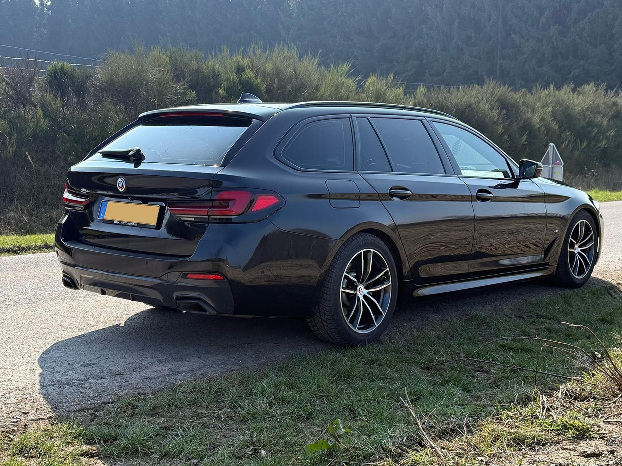 BMW 520 M Sport (2022) - Foto 4