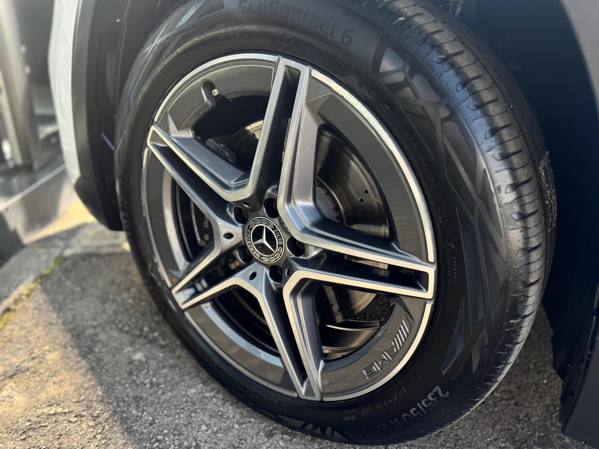 Mercedes GLA 250 4MATIC AMG LINE 2.0L 224CV (2023) - Foto 13