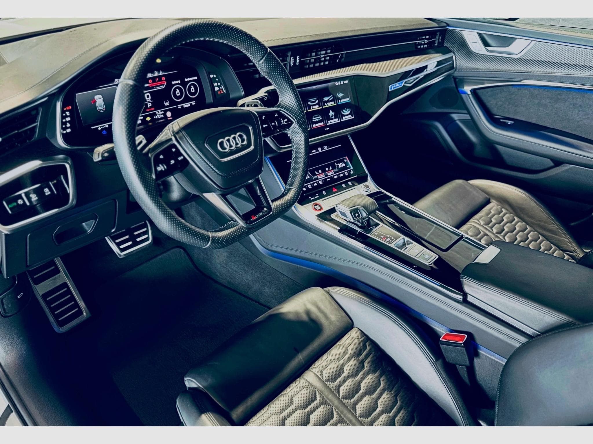 Audi RS6 RS6 AVANT PERFORMANCE QUATTRO TIPTRONIC (2024) - Foto 6