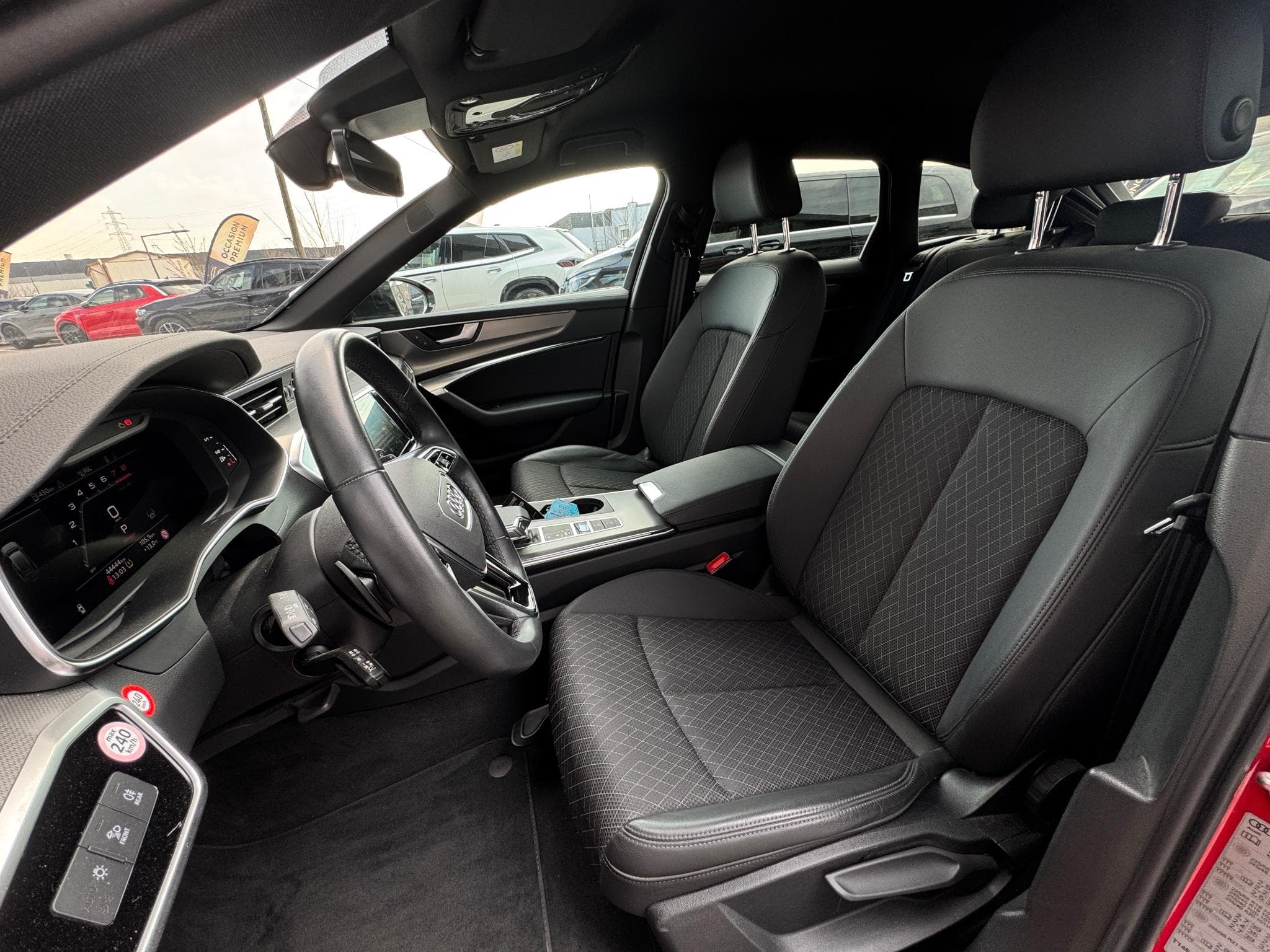 Audi A6 AVANT DESIGN QUATTRO 3.0L TFSI 340CV (2023) - Photo 5