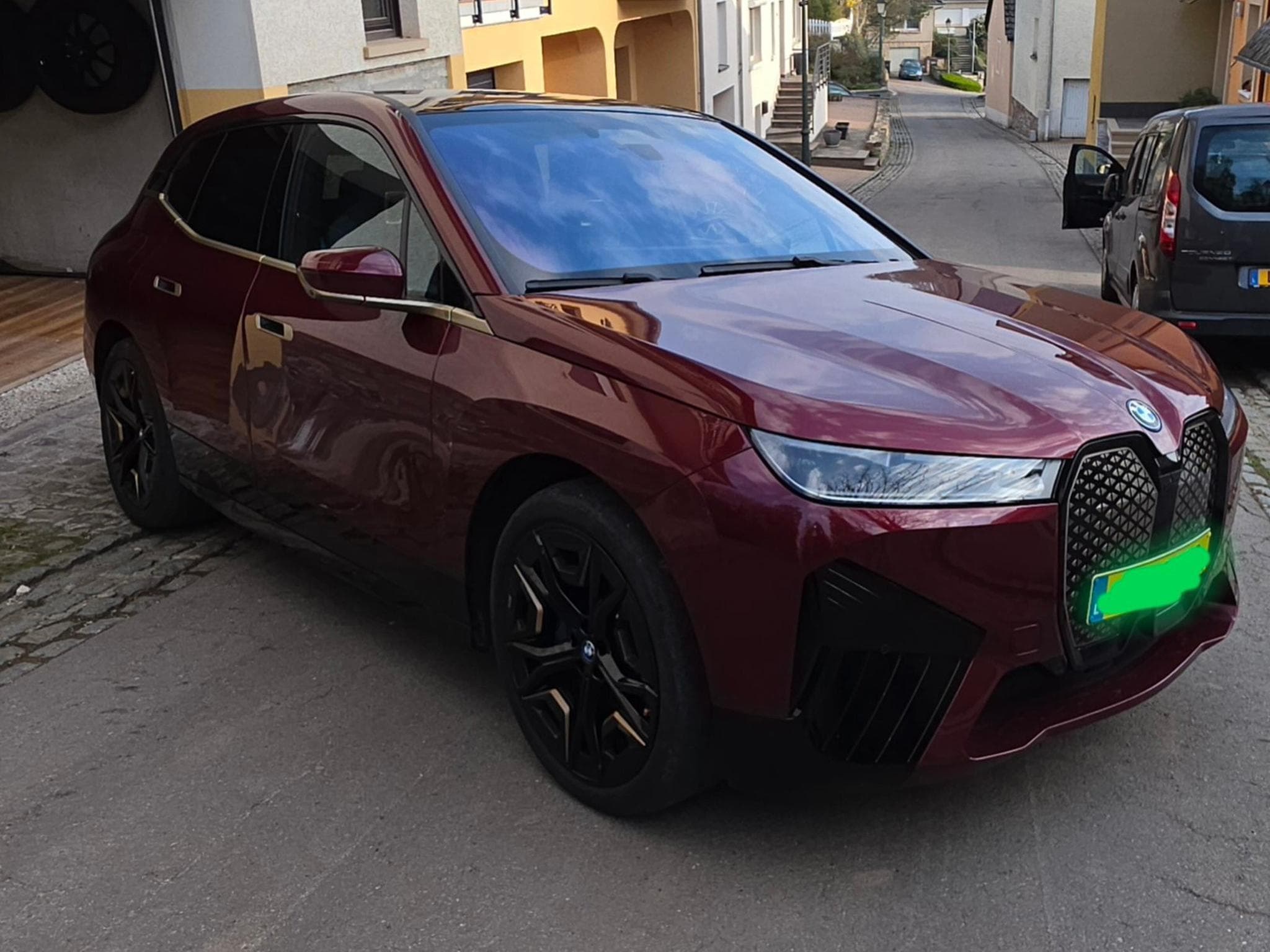 BMW iX Xdrive 50 (2022) - Foto 2