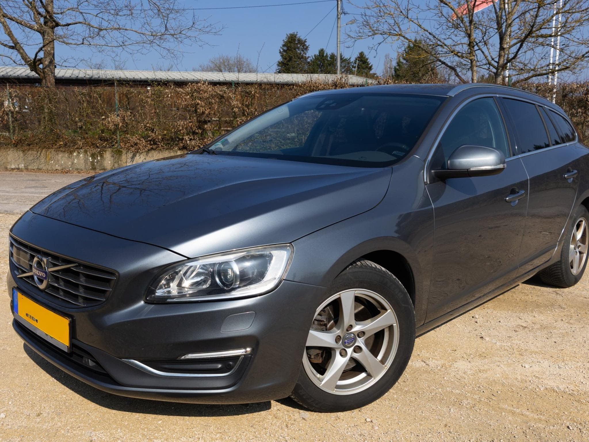 Volvo V60 2.0 D4 Summum Aut. ACC BLIS Camera (2017) - Foto 1