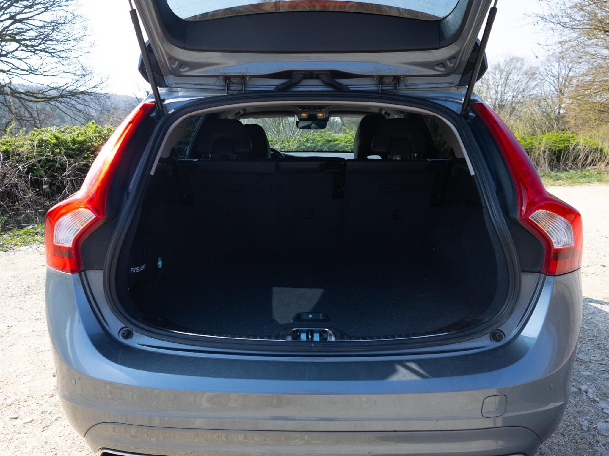 Volvo V60 2.0 D4 Summum Aut. ACC BLIS Camera (2017) - Foto 13