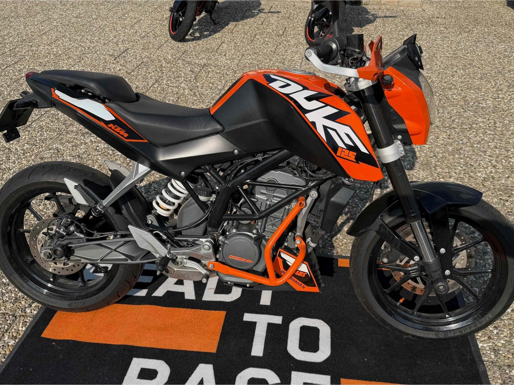 KTM Duke 125 Duke (2015) - Foto 1