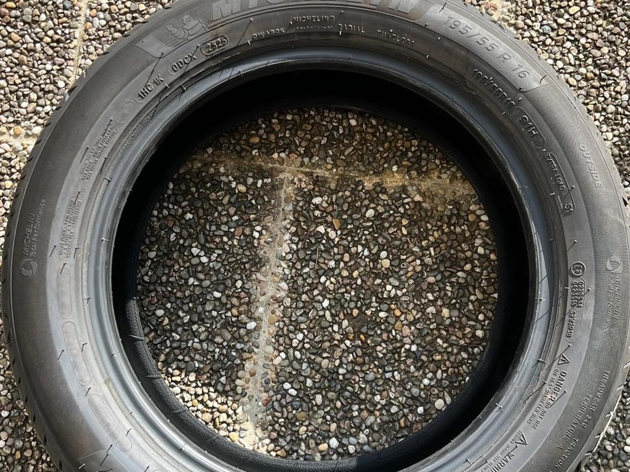 pneus – 16 - Foto 1